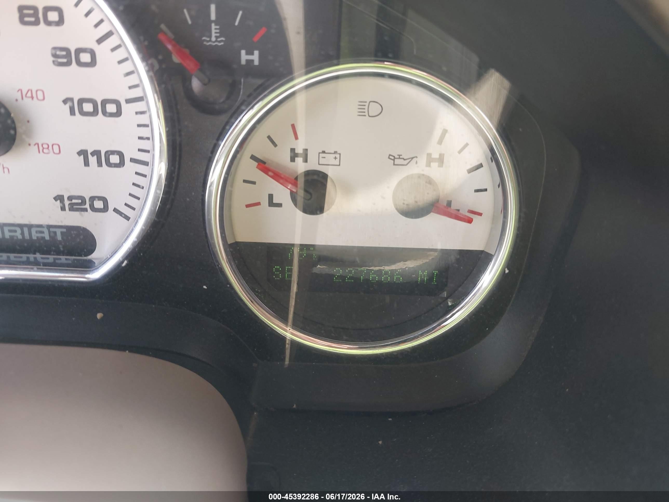 2004 Ford F-150 Lariat/xlt Purple vin: 1FTPW12544KB03220