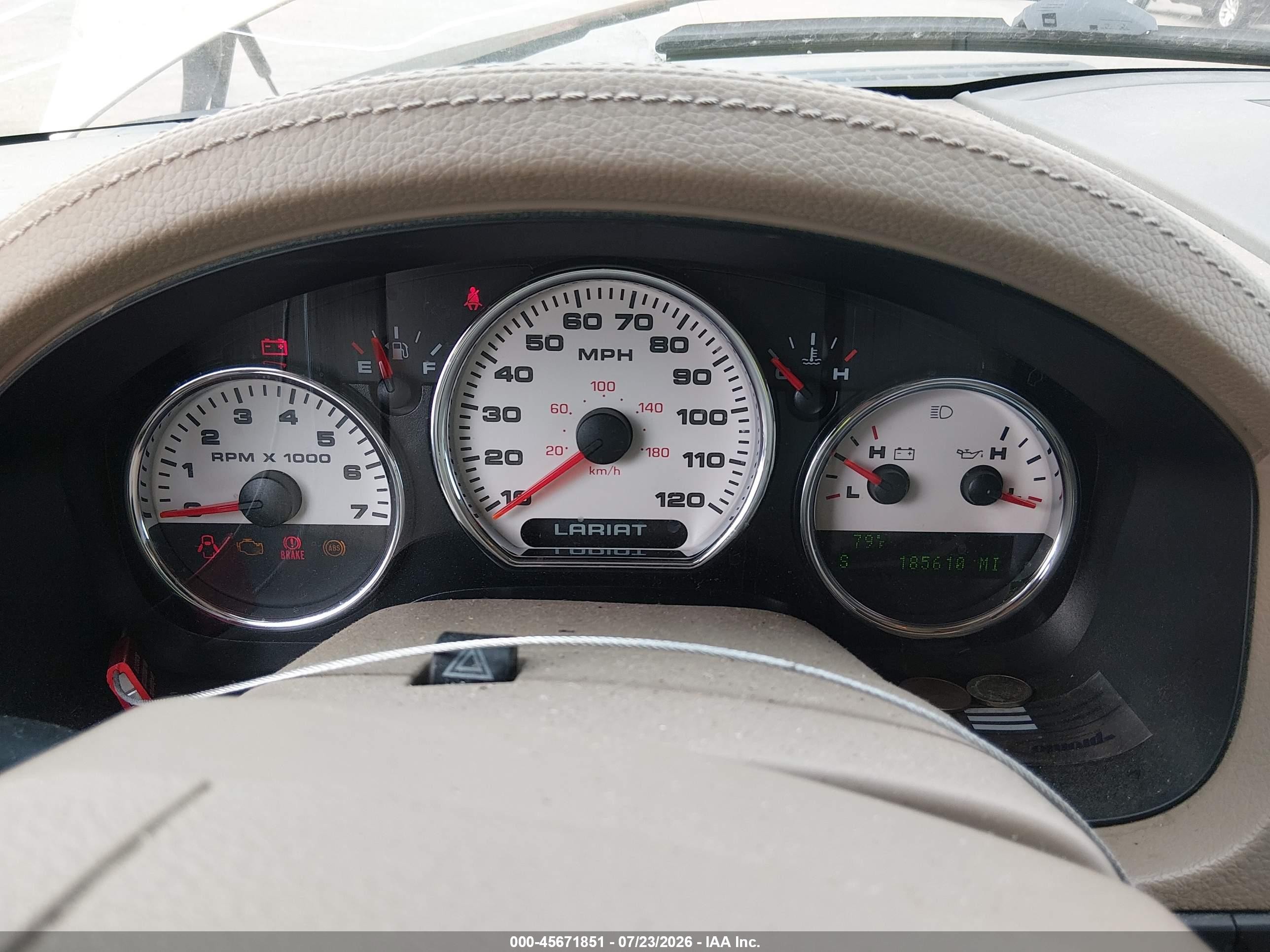 2004 Ford F-150 Lariat/xlt Beige vin: 1FTPW12544KC03026