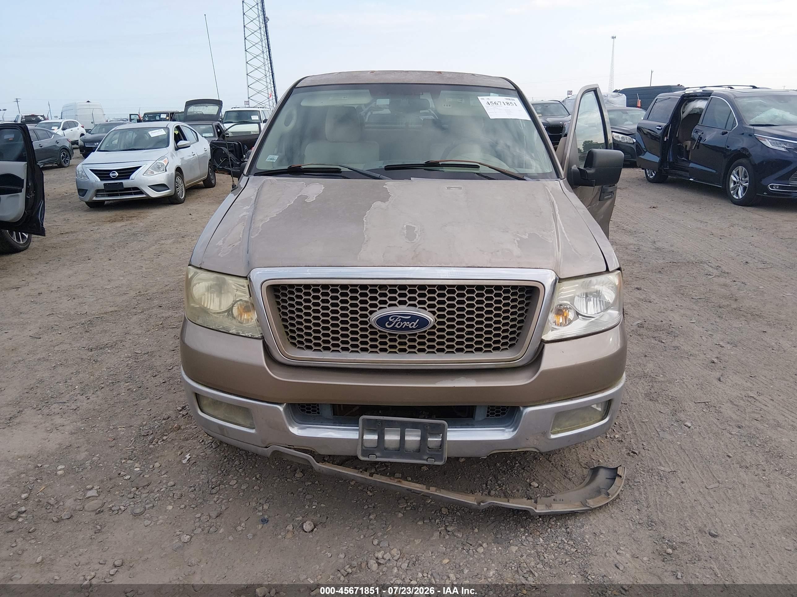 2004 Ford F-150 Lariat/xlt Beige vin: 1FTPW12544KC03026