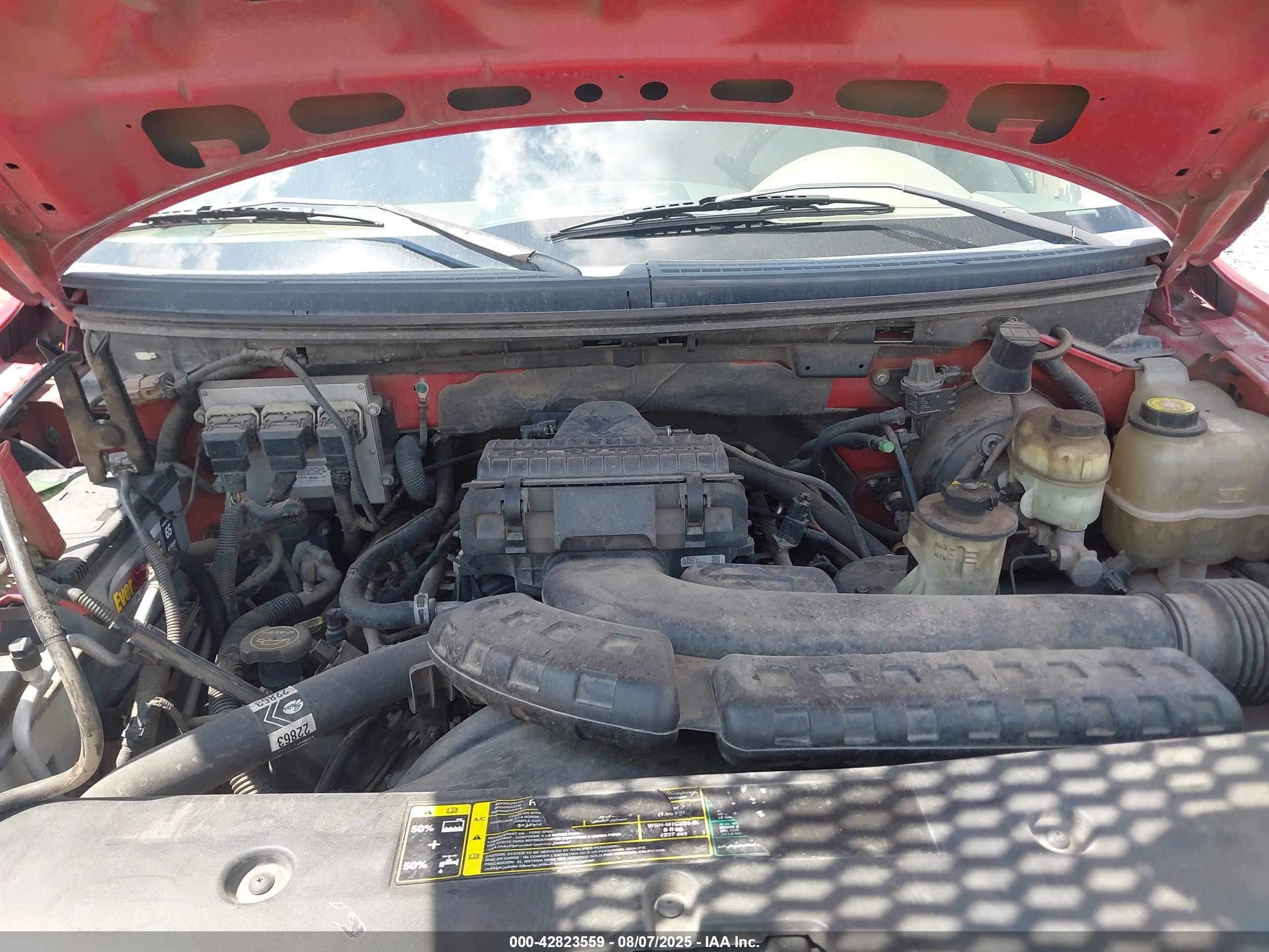 2004 Ford F-150 Lariat/xlt Red vin: 1FTPW12544KC35880