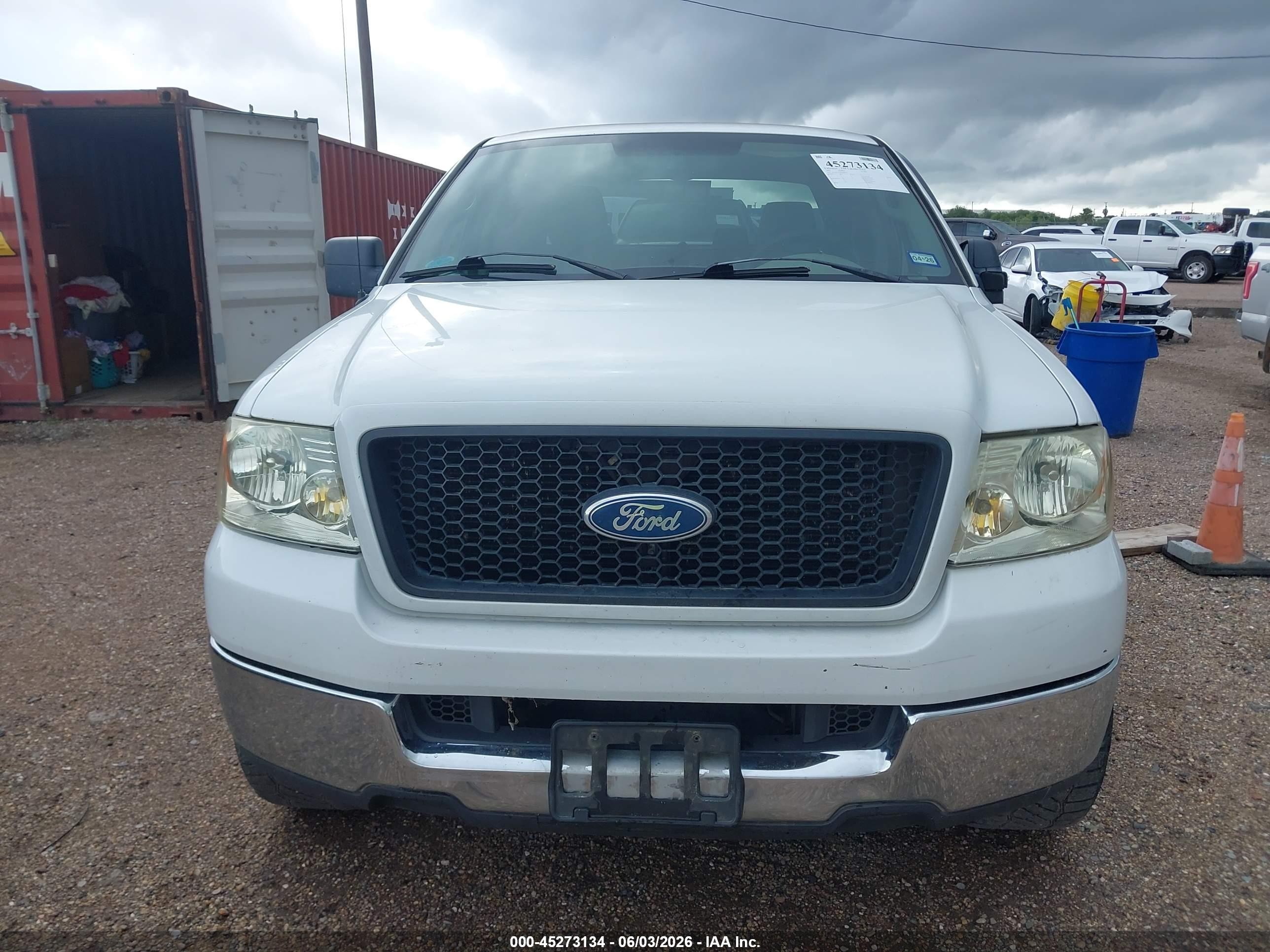 2005 Ford F-150 Lariat/xlt Белый vin: 1FTPW12545FB68739