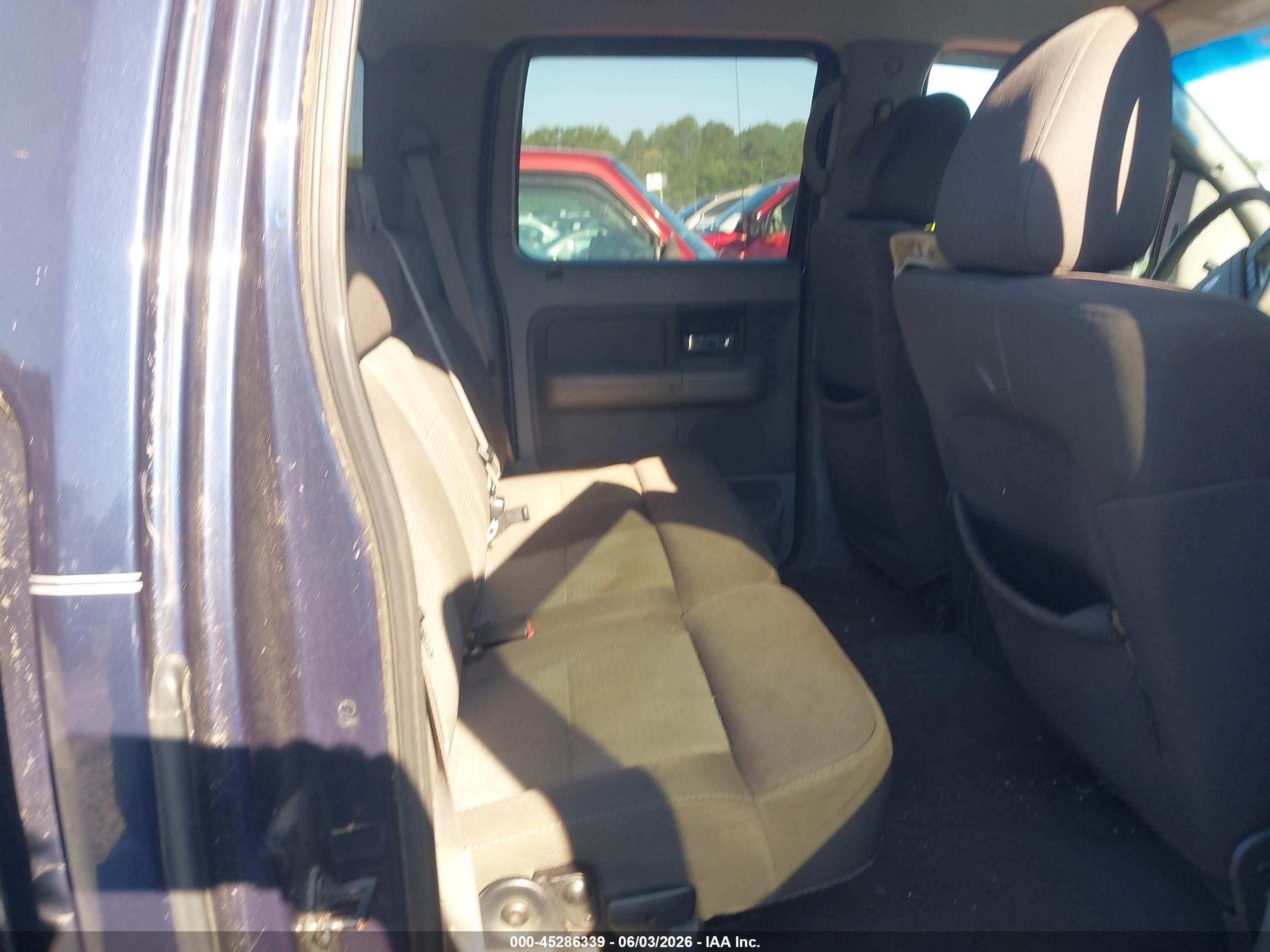 2005 Ford F-150 Lariat/xlt Dark Blue vin: 1FTPW12545KC14979