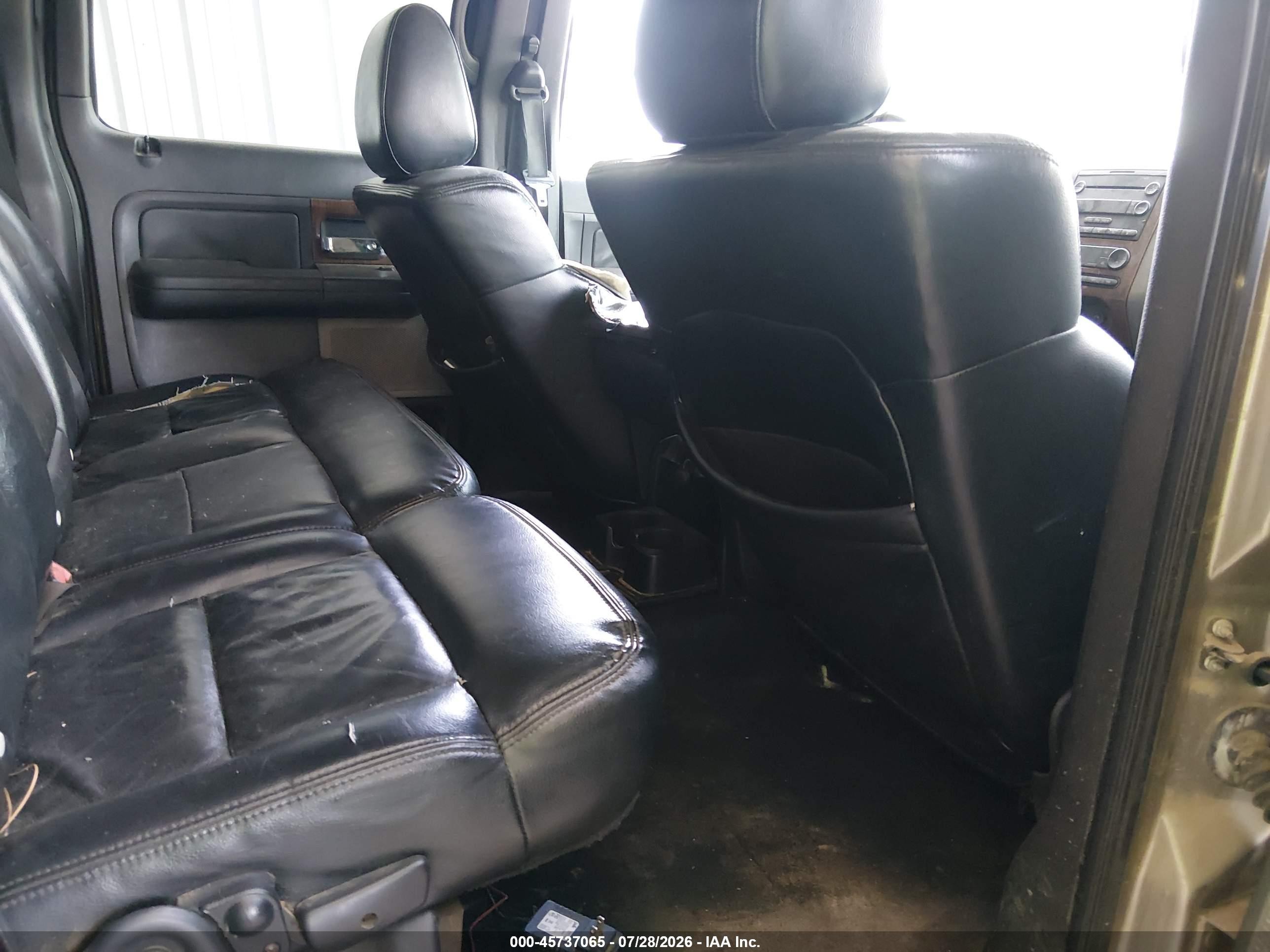 2004 Ford F-150 Lariat/xlt Champagne vin: 1FTPW12554KB72126