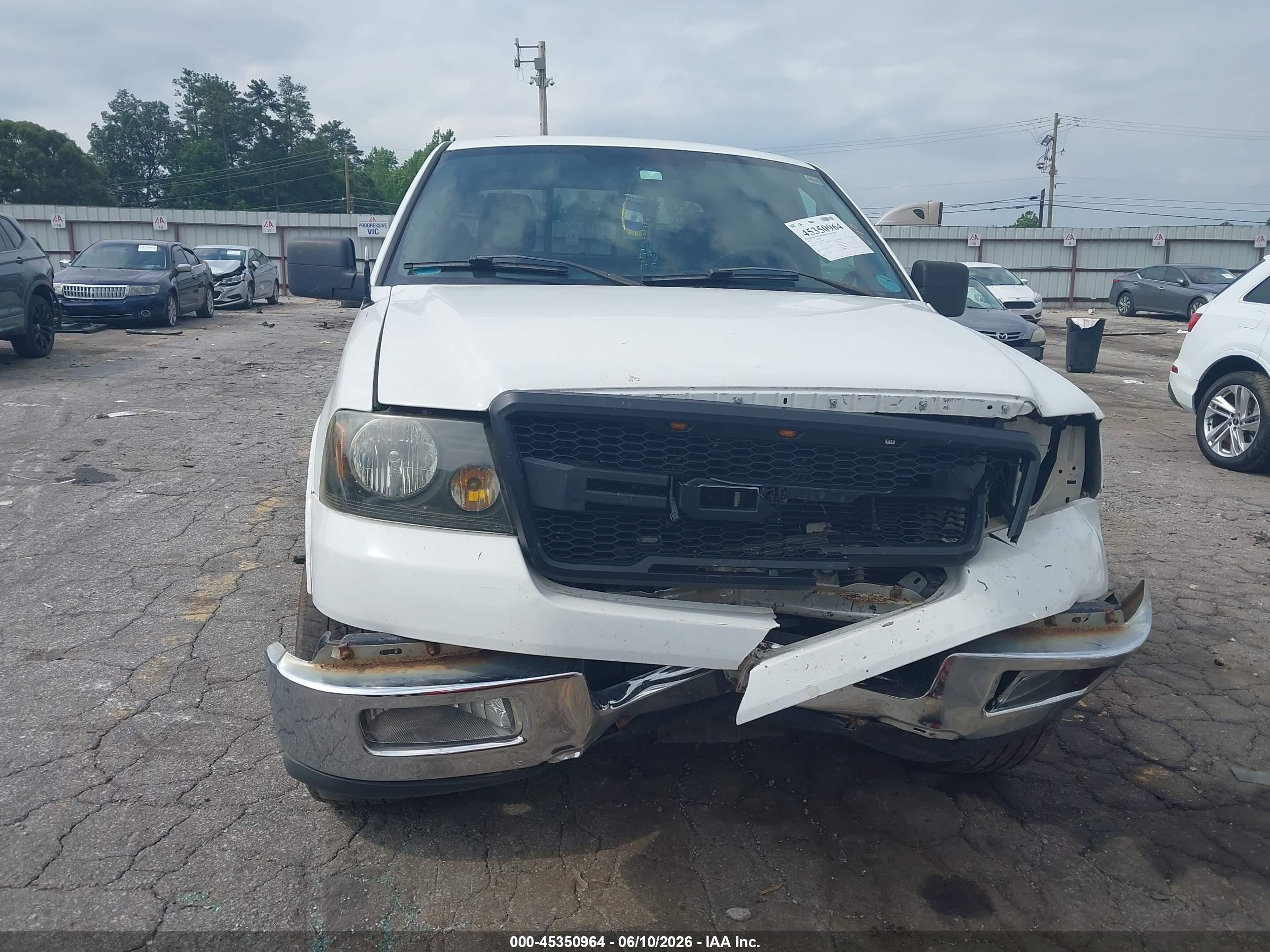 2005 Ford F-150 Lariat/xlt White vin: 1FTPW12555FA68195