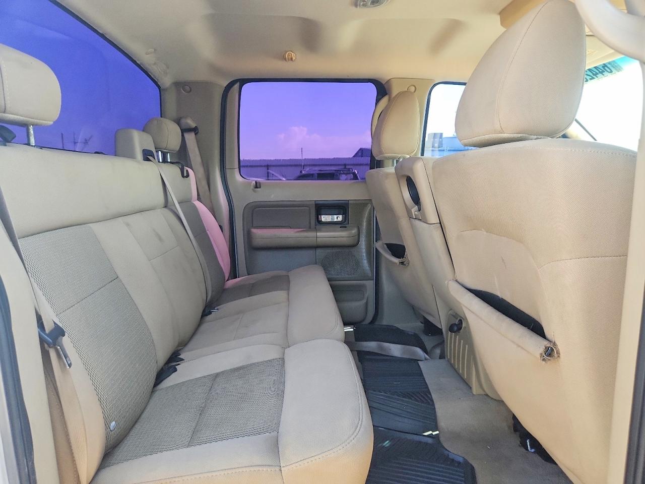 2005 Ford F150 Supercrew White vin: 1FTPW12555KF16054