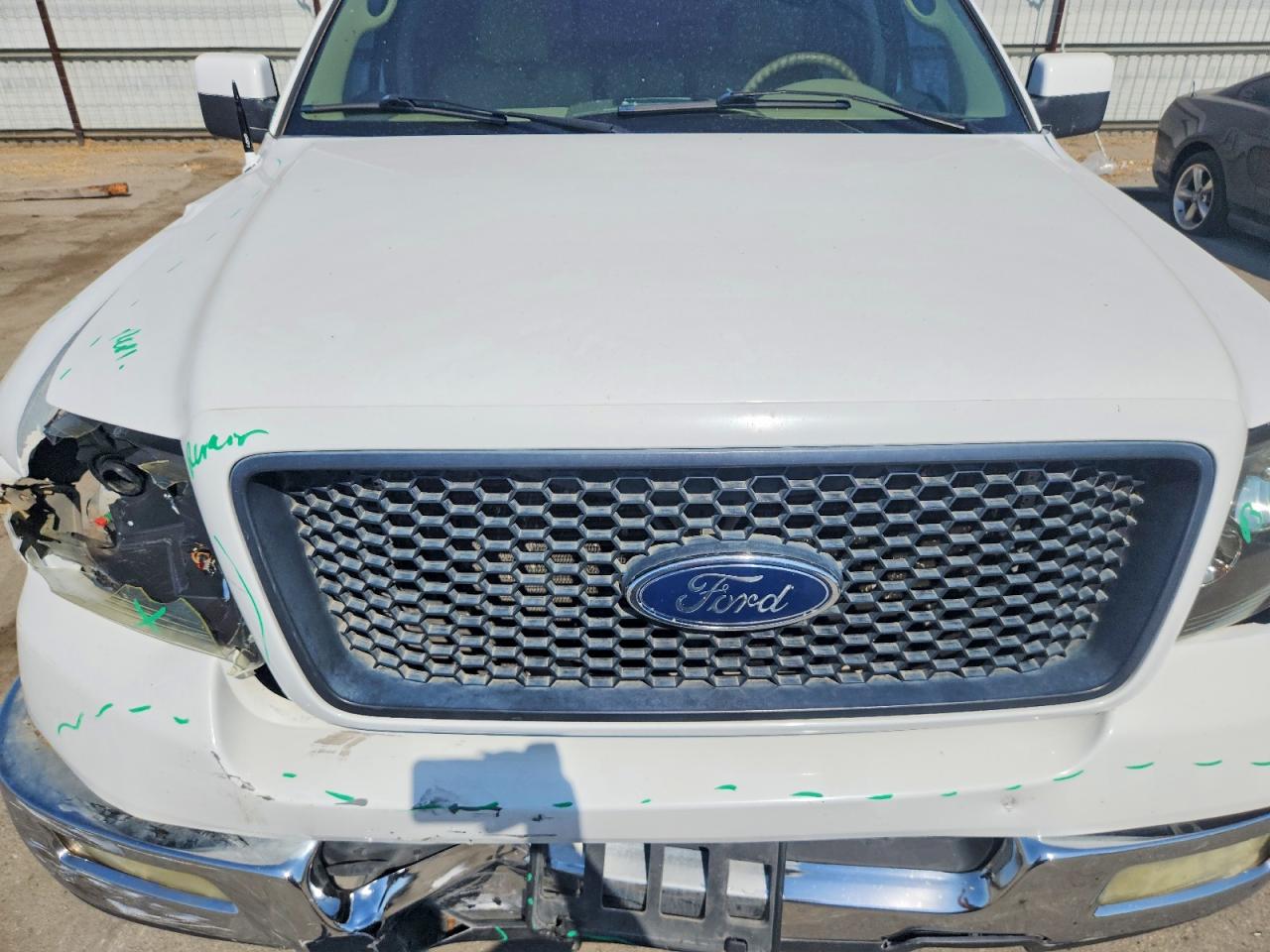 2005 Ford F150 Supercrew White vin: 1FTPW12555KF16054