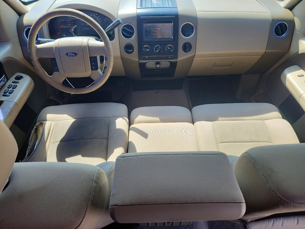 2005 Ford F150 Supercrew White vin: 1FTPW12555KF16054