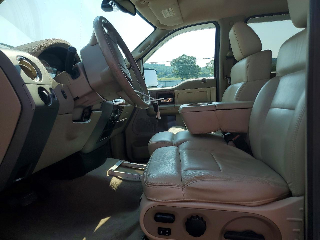 2004 Ford F150 Supercrew White vin: 1FTPW12564KC80934