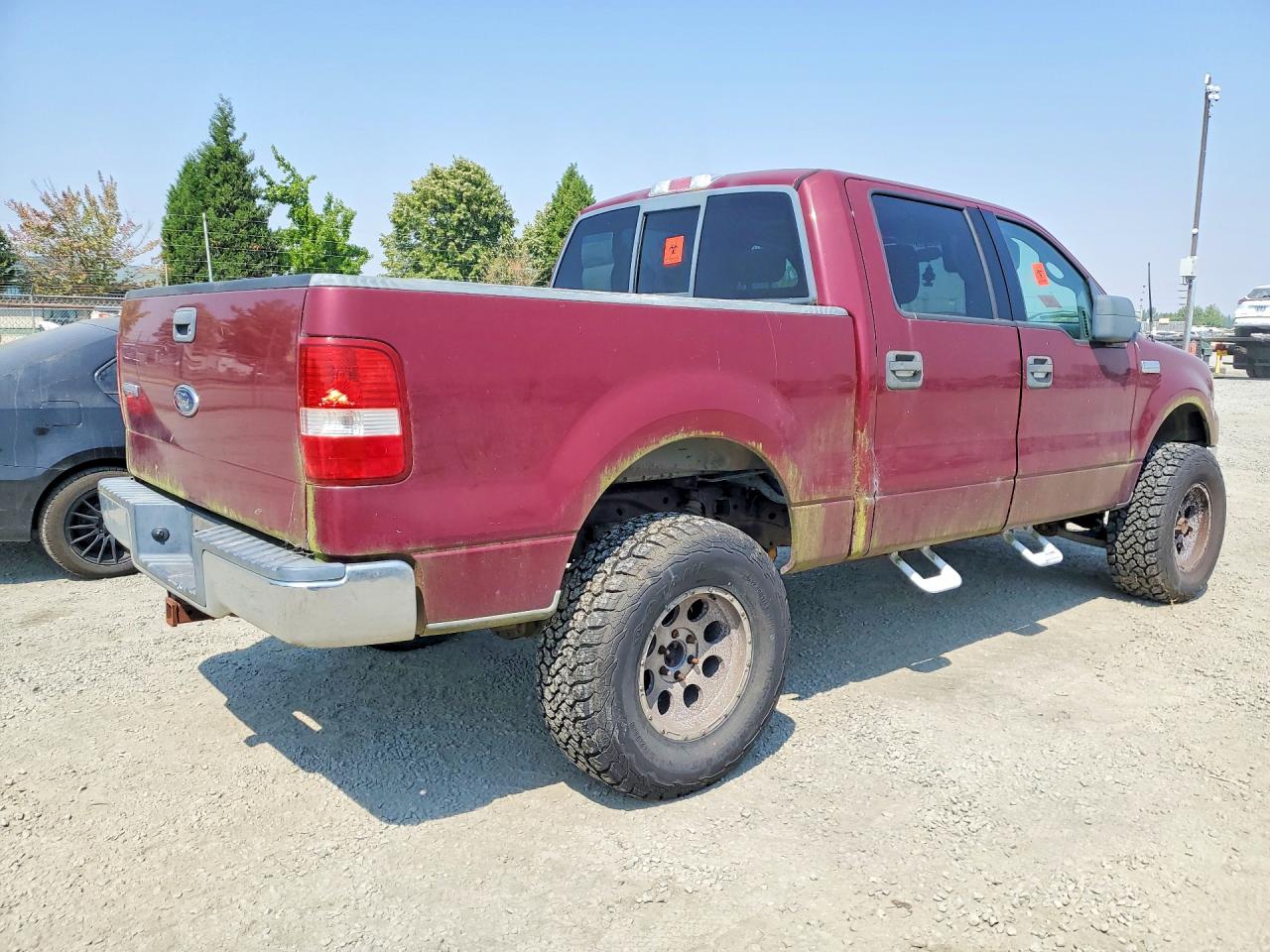 2004 Ford F150 Supercrew Burgundy vin: 1FTPW12564KD71962