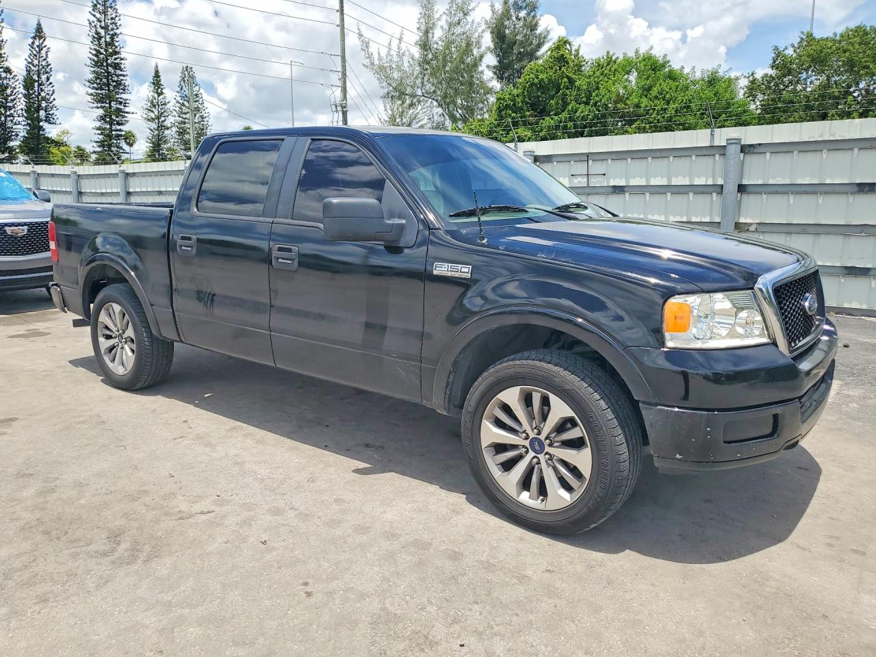2005 Ford F150 Supercrew Black vin: 1FTPW12565KB57605