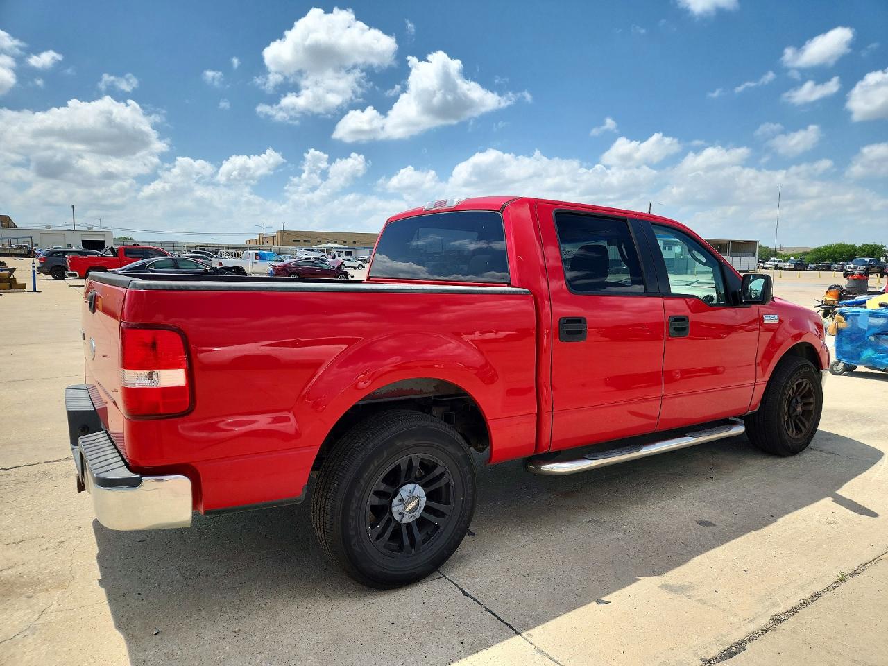 2005 Ford F150 Supercrew Red vin: 1FTPW12565KB73660