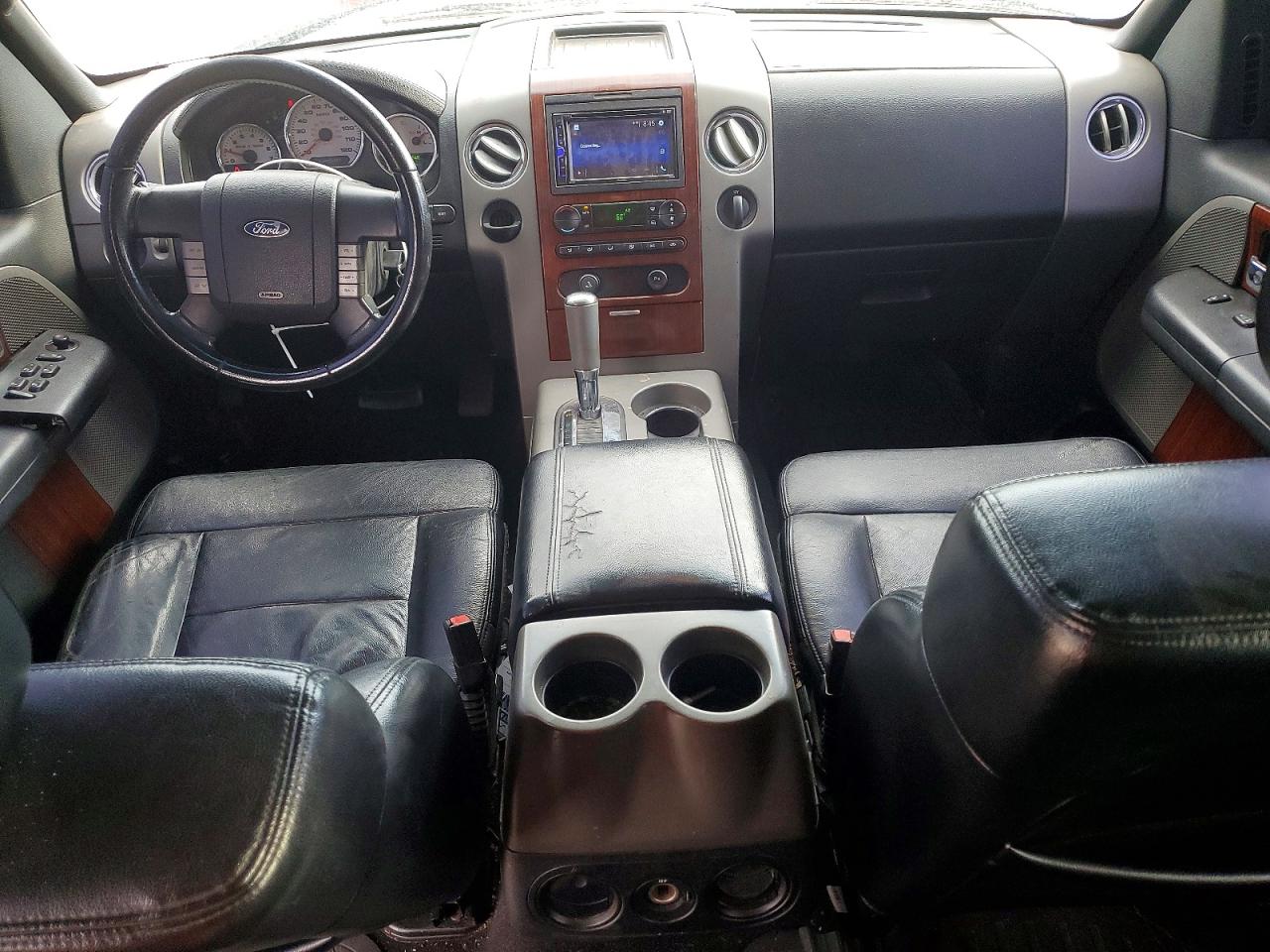 2005 Ford F150 Supercrew White vin: 1FTPW12565KE72260