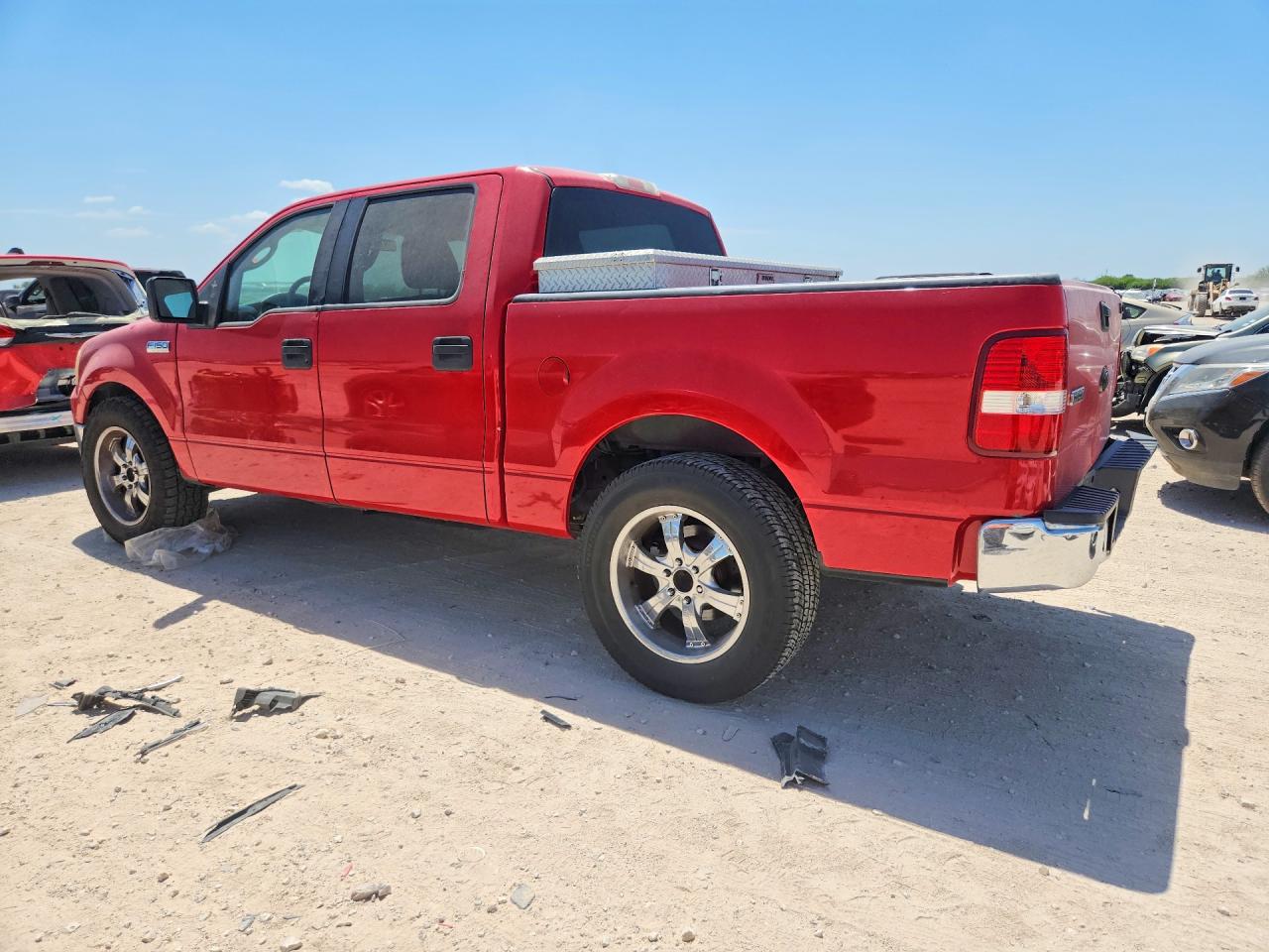 2006 Ford F150 Supercrew Red vin: 1FTPW12566KB69853