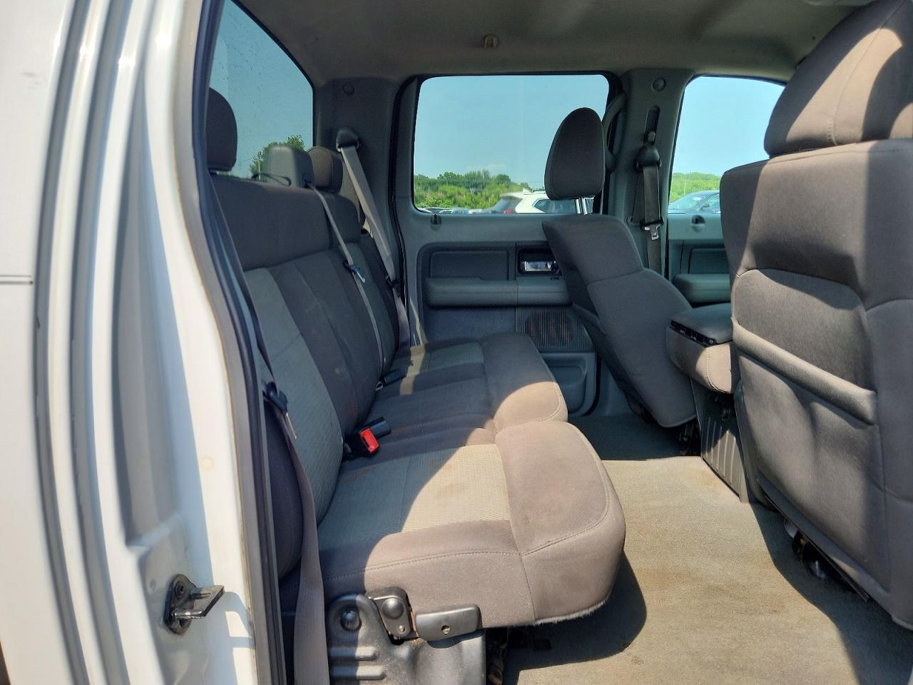 2006 Ford F150 Supercrew White vin: 1FTPW12566KC82279