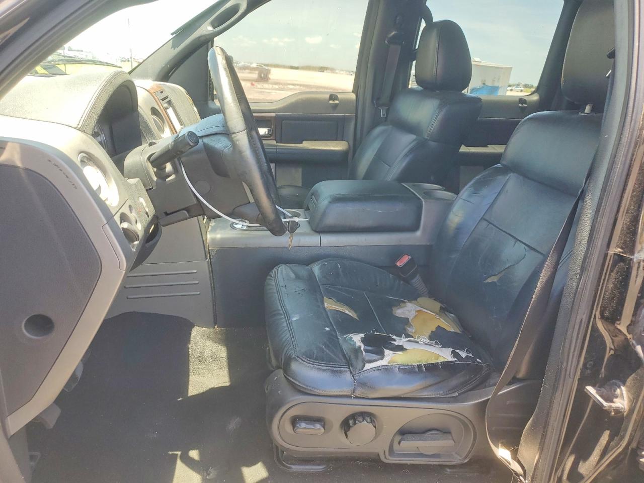 2004 Ford F150 Super Black vin: 1FTPW12574KD91461