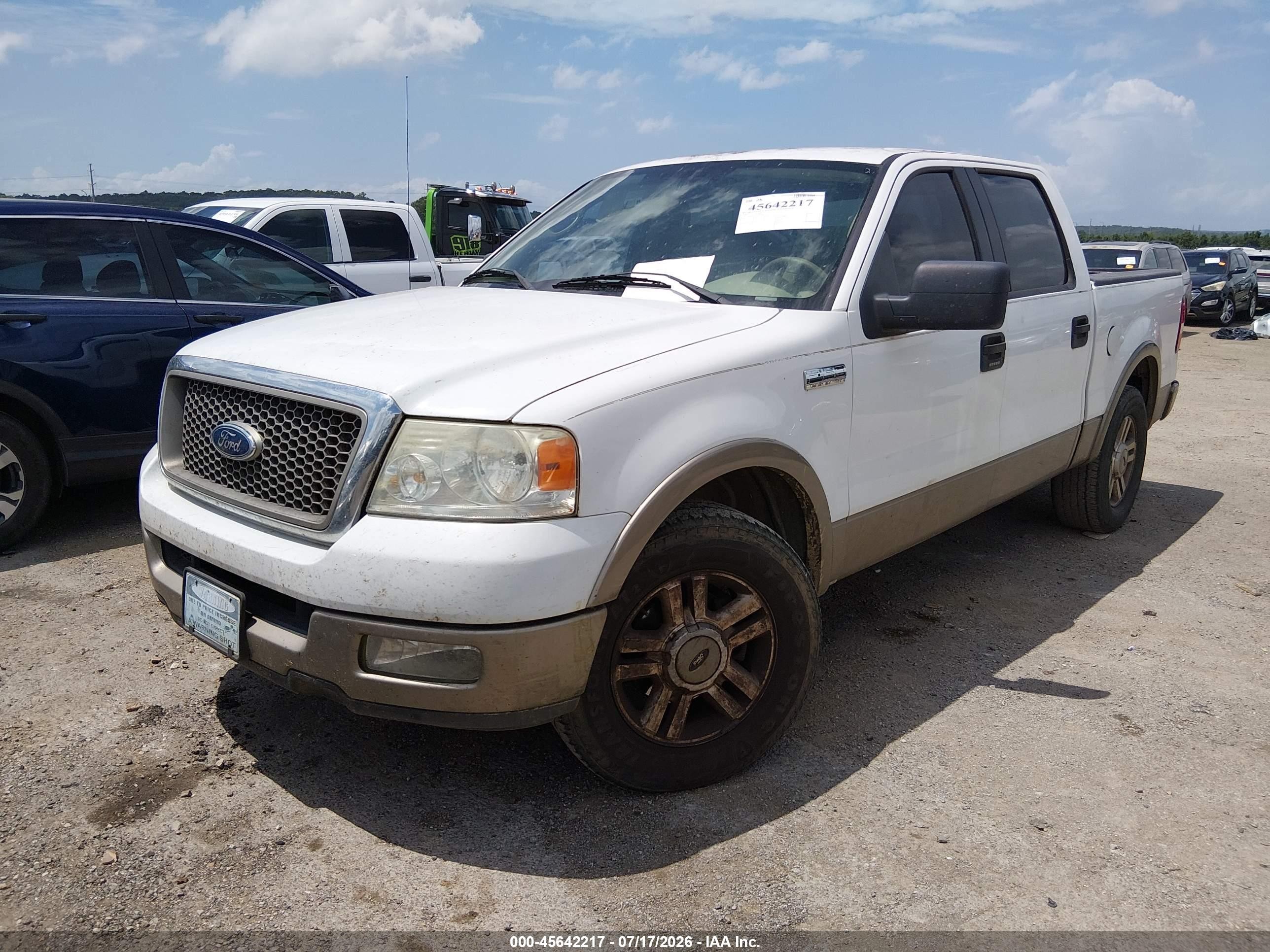 2005 Ford F-150 Lariat/xlt White vin: 1FTPW12575FB05084