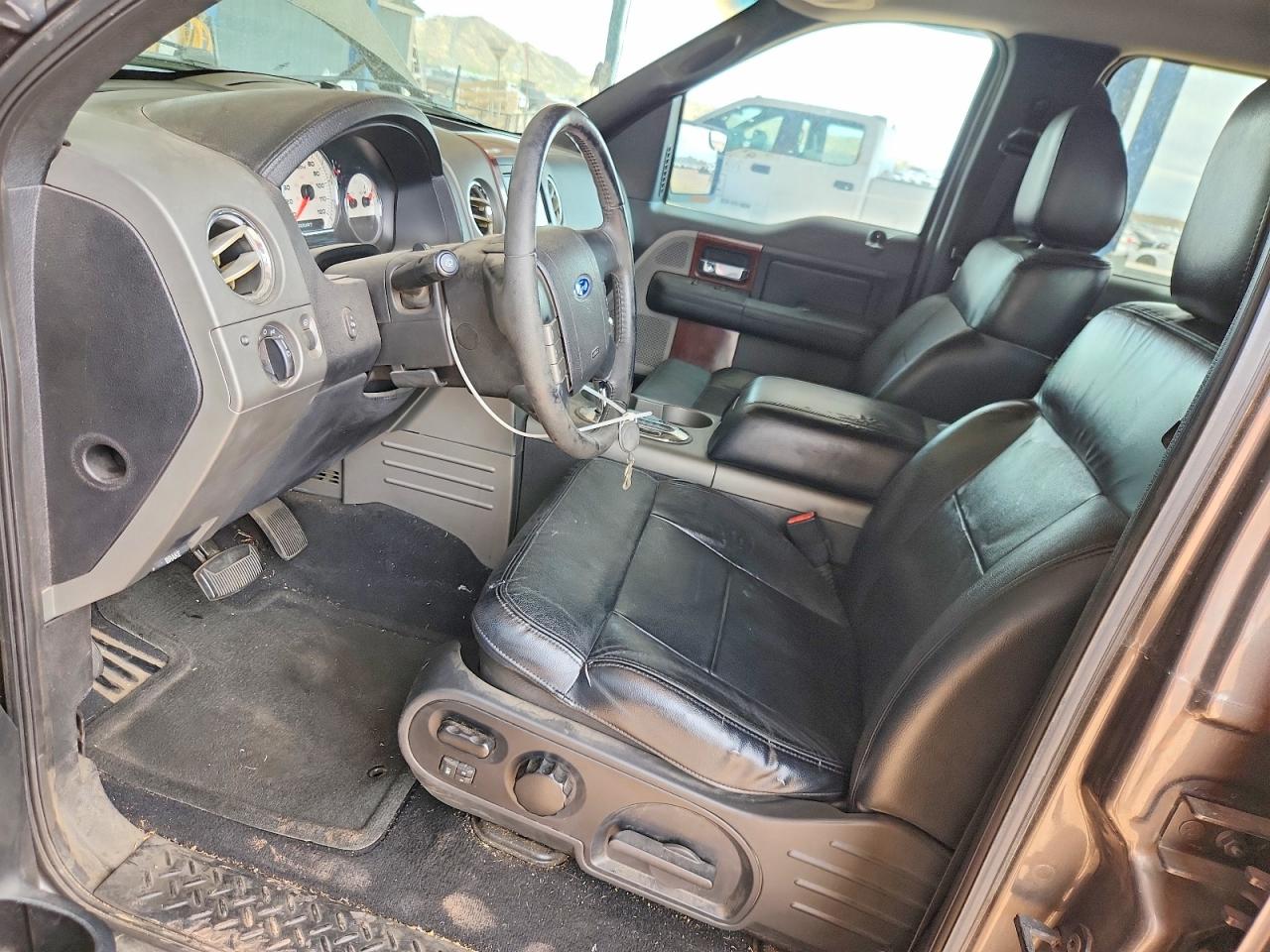 2005 Ford F150 Supercrew Gray vin: 1FTPW12575KC36460