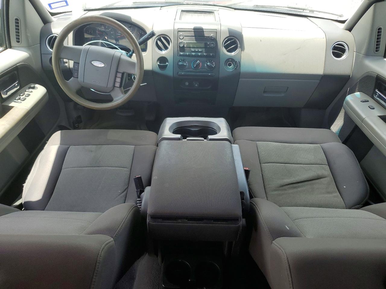 2005 Ford F150 Supercrew White vin: 1FTPW12575KE18806