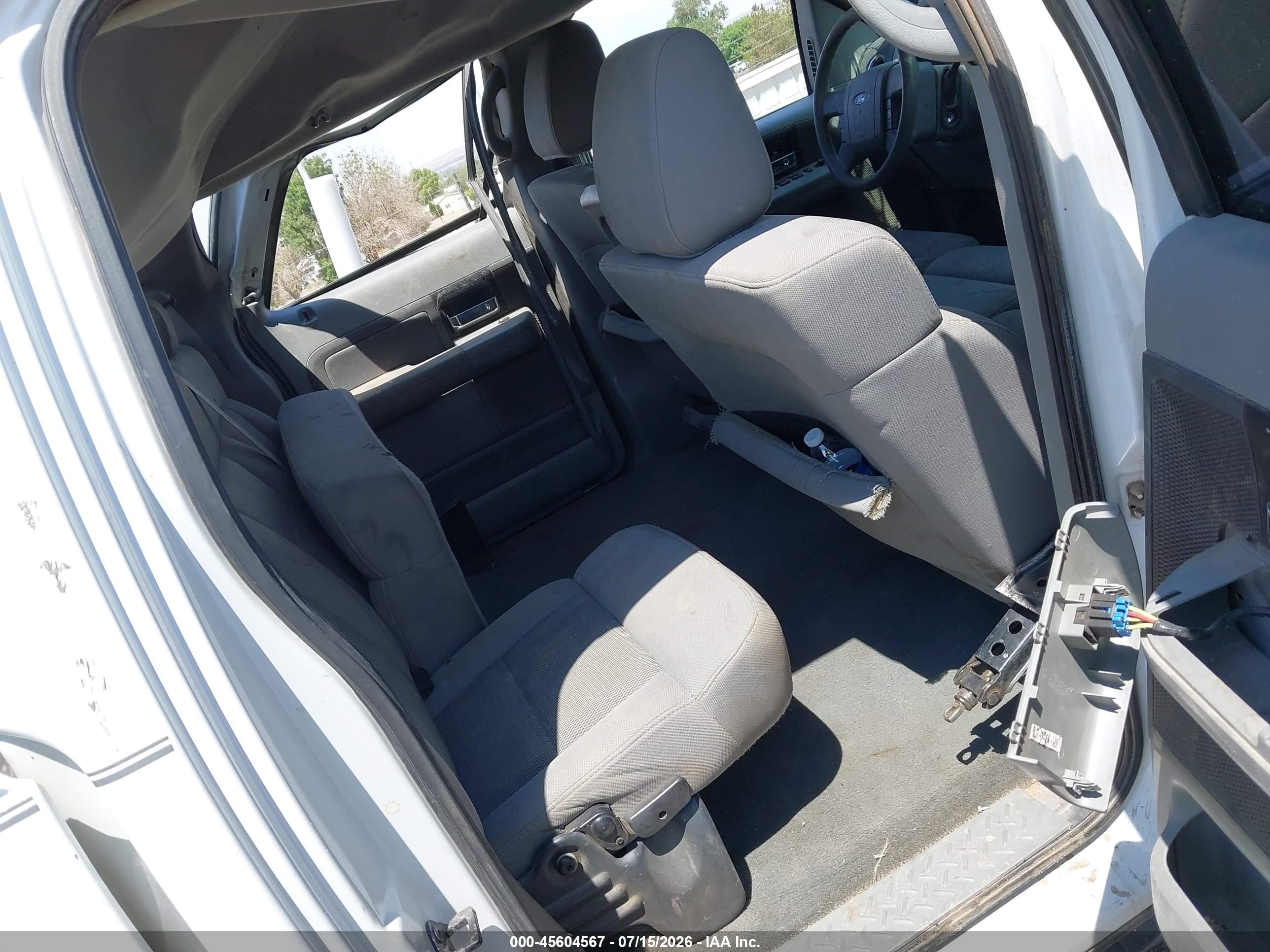 2005 Ford F-150 Lariat/xlt White vin: 1FTPW12575KE78410