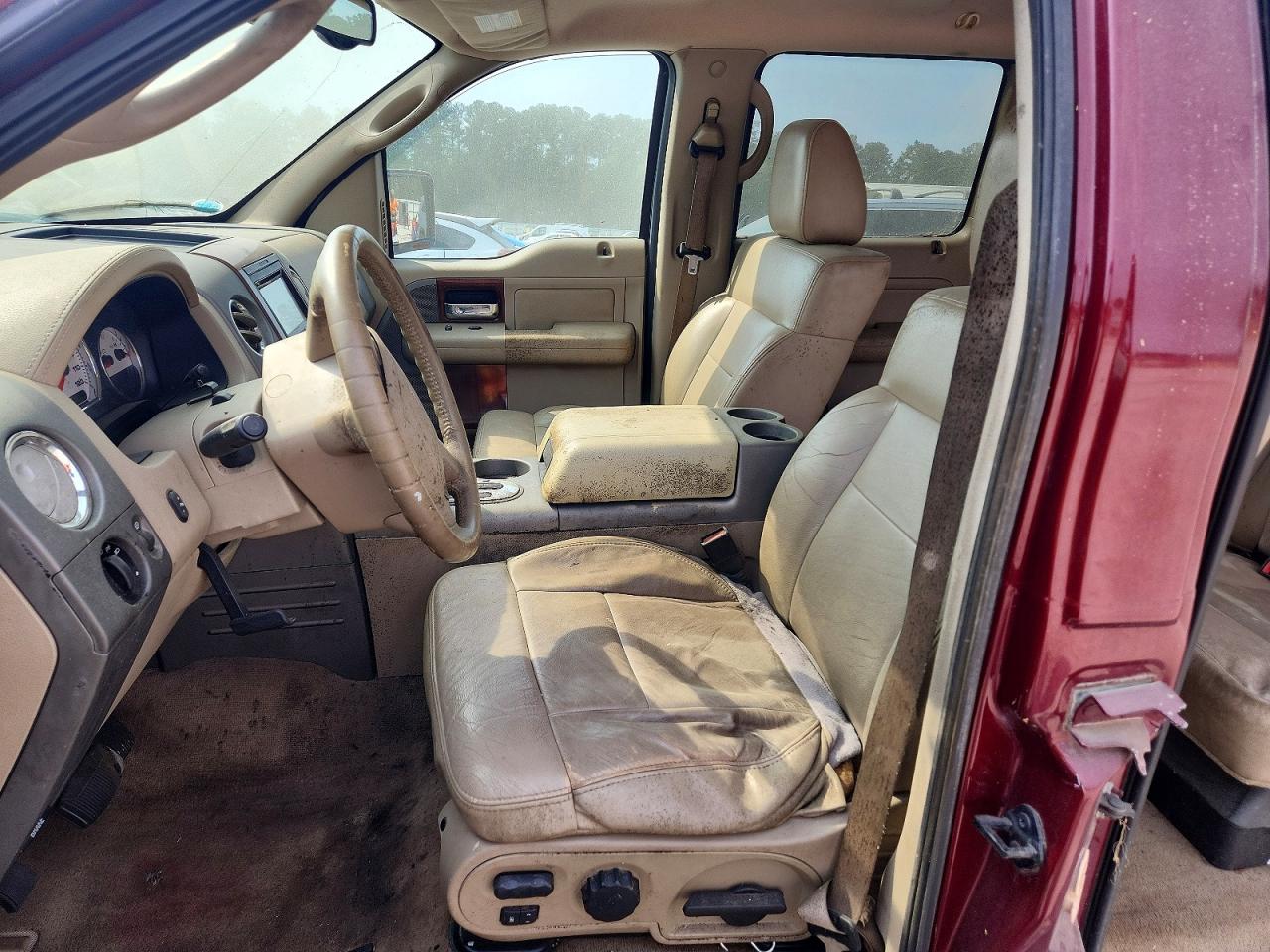 2005 Ford F150 Supercrew Maroon vin: 1FTPW12585FB03893