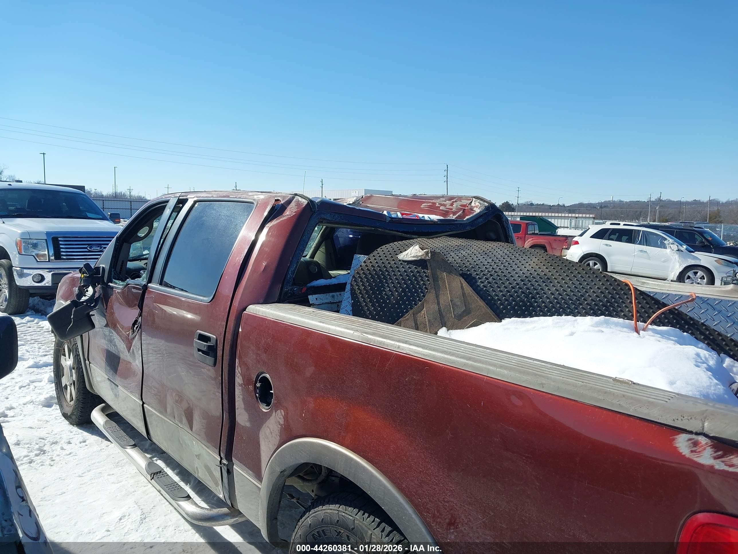 2005 Ford F-150 Lariat/xlt Burgundy vin: 1FTPW12585KC82766