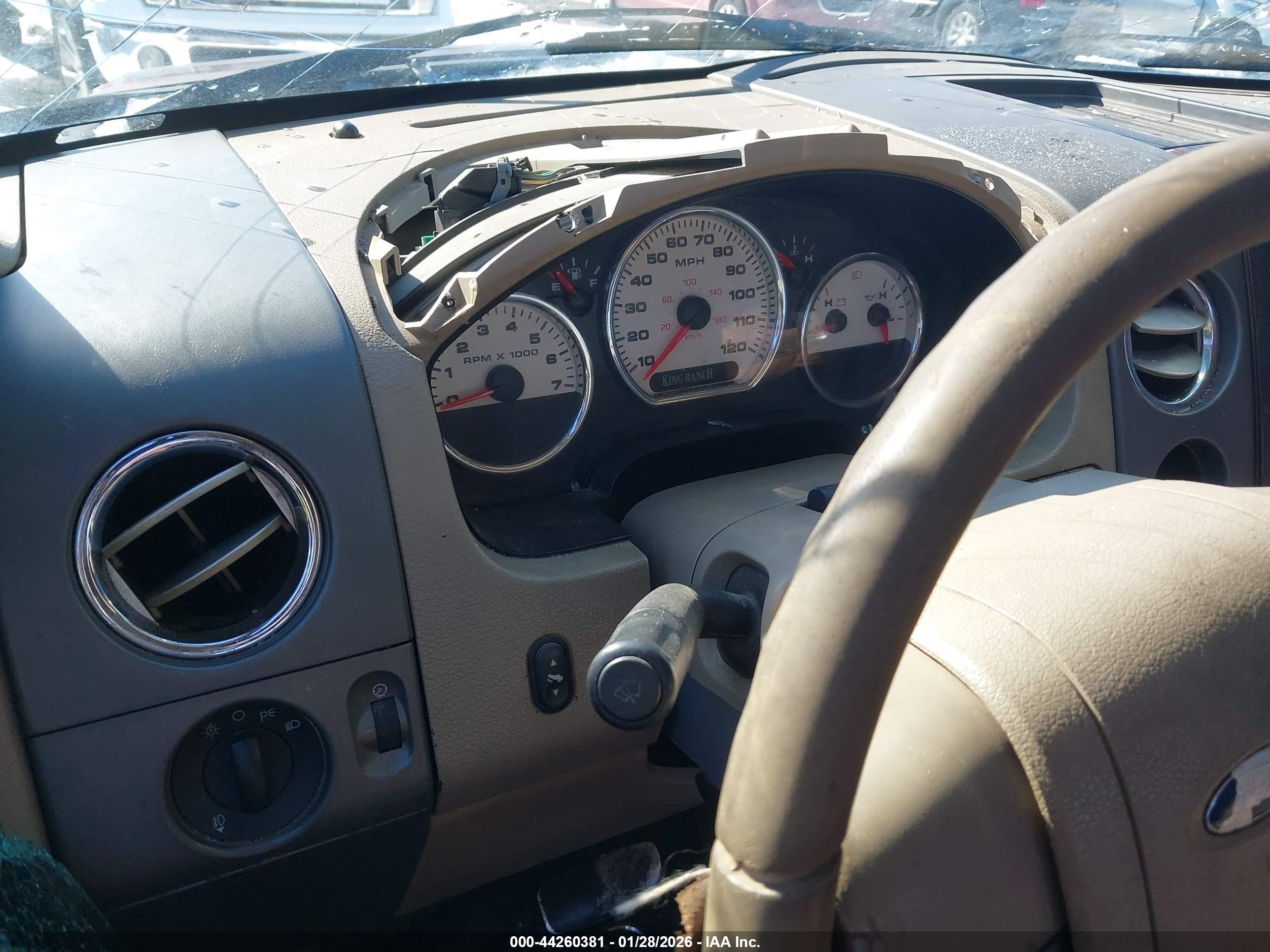 2005 Ford F-150 Lariat/xlt Burgundy vin: 1FTPW12585KC82766