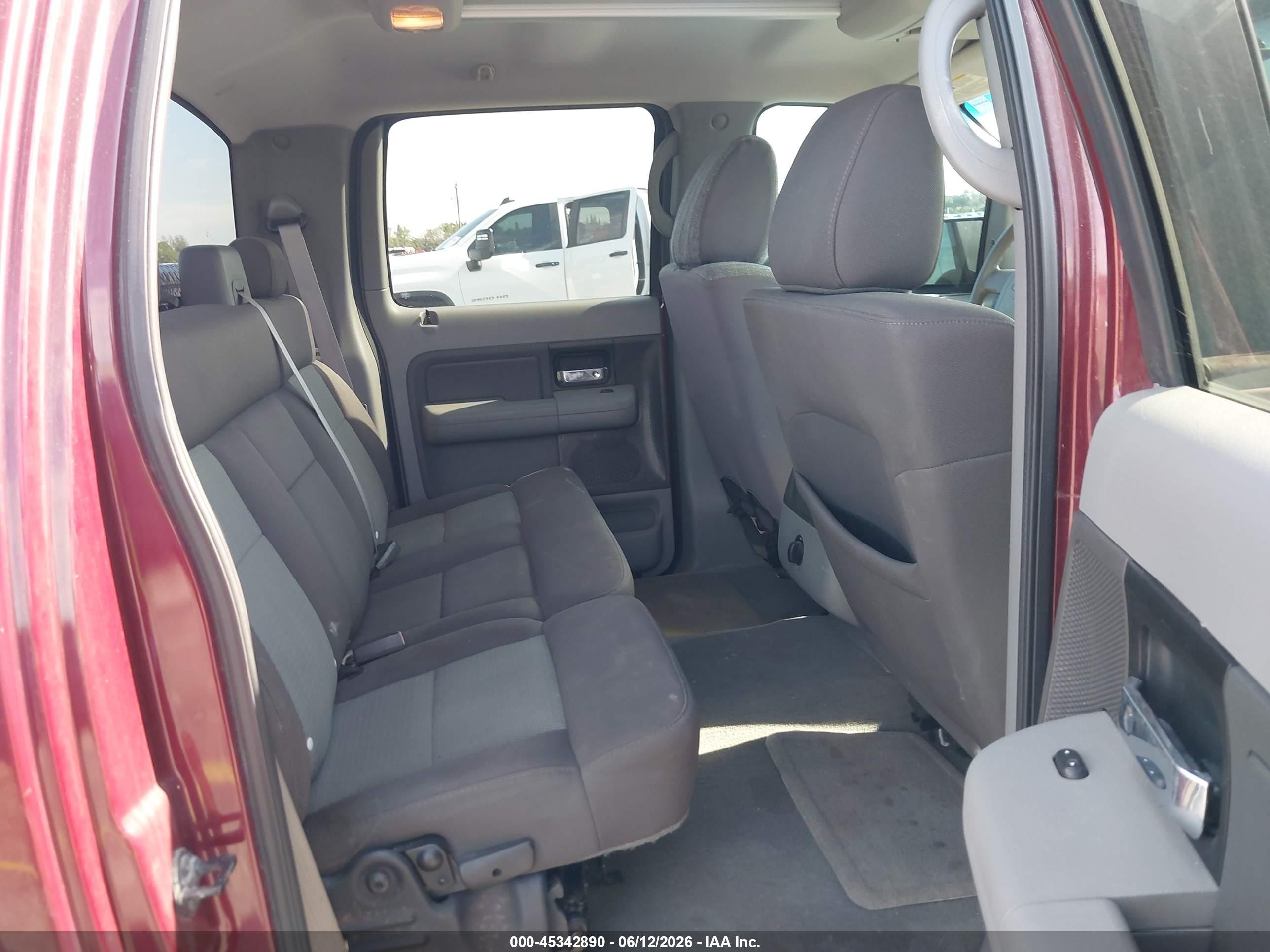 2005 Ford F-150 Lariat/xlt Red vin: 1FTPW12585KD22151