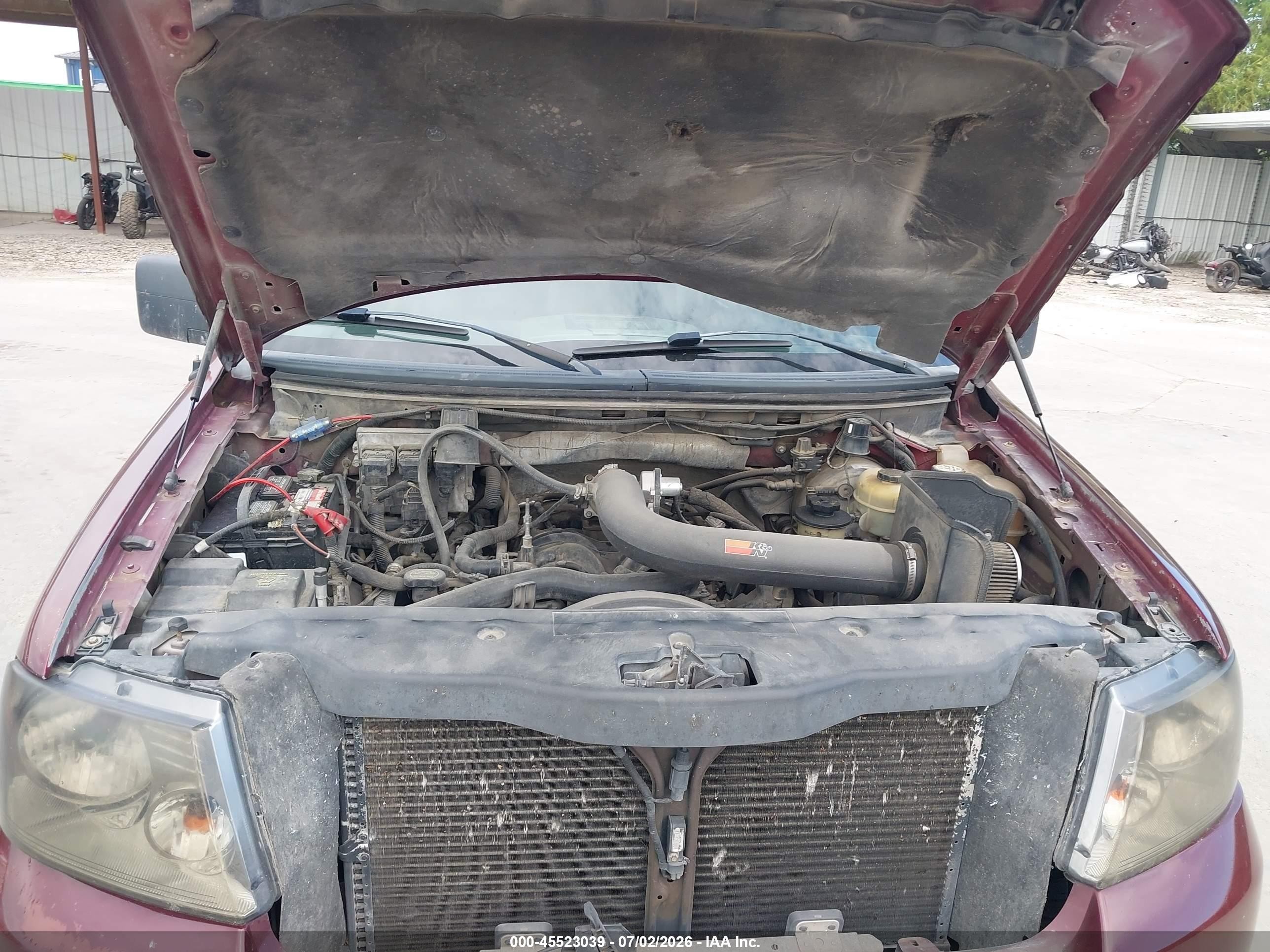 2006 Ford F-150 Lariat/xlt Burgundy vin: 1FTPW12586FB31100