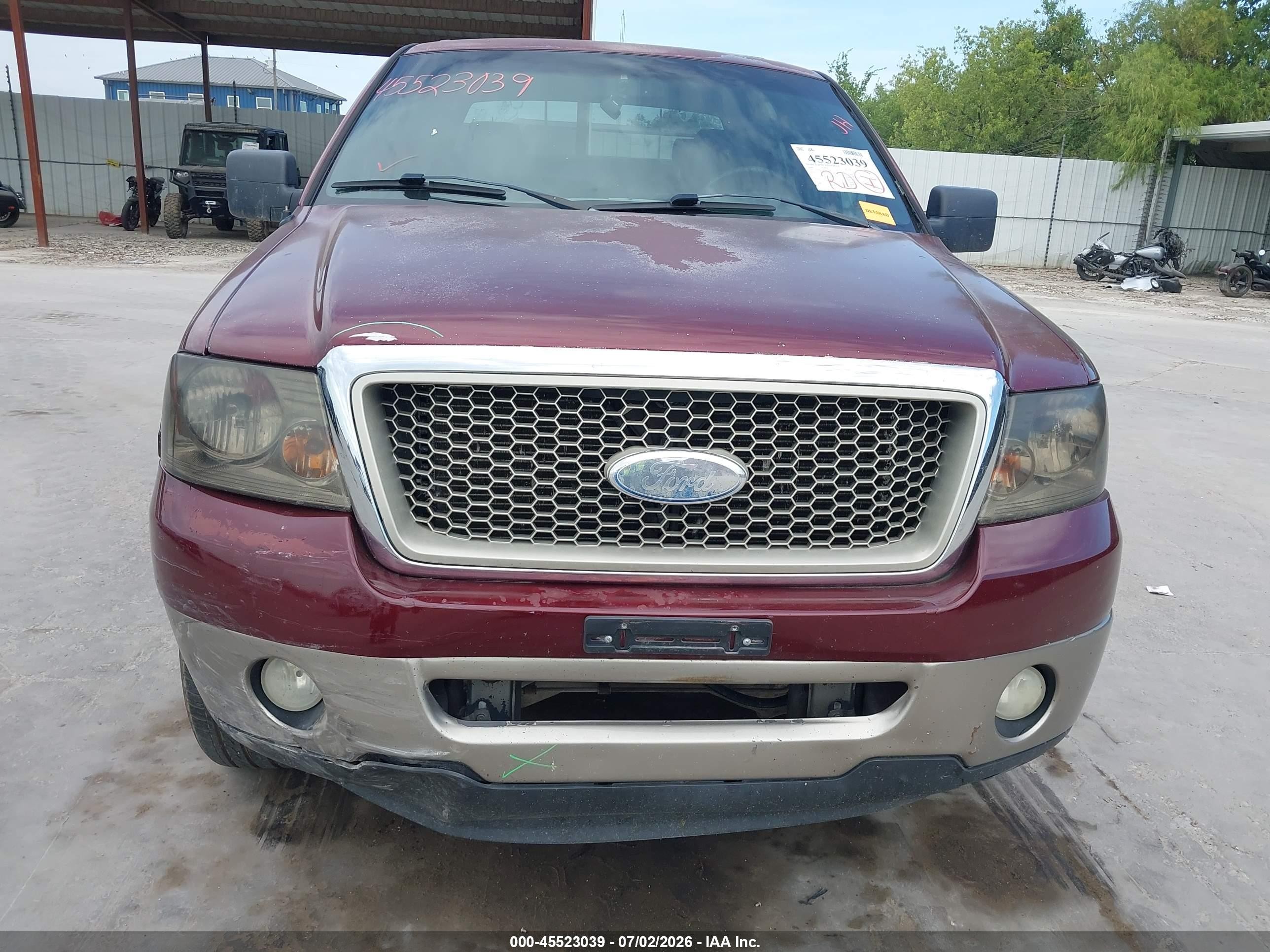 2006 Ford F-150 Lariat/xlt Burgundy vin: 1FTPW12586FB31100