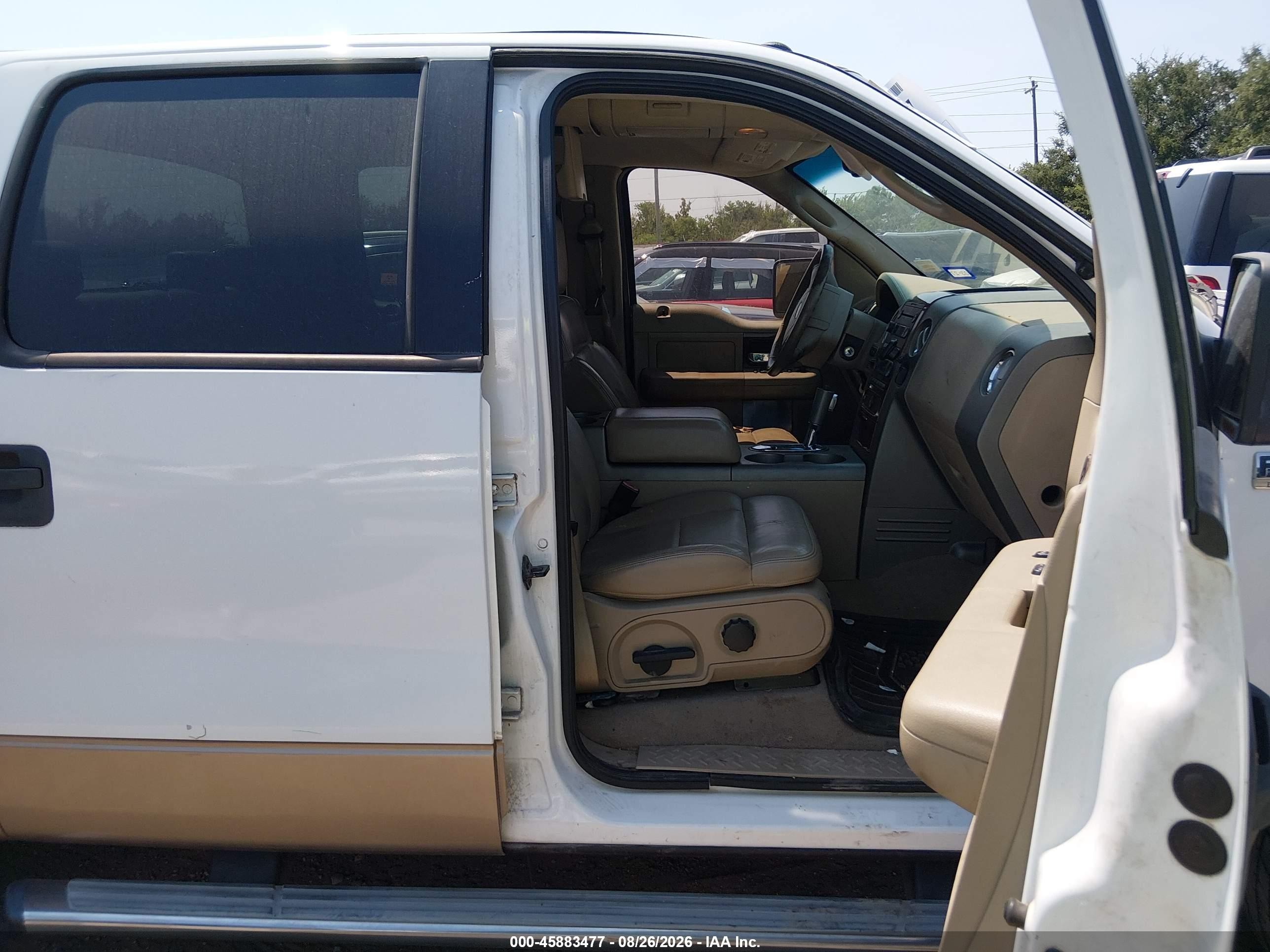 2006 Ford F-150 Lariat/xlt White vin: 1FTPW12586KB23618
