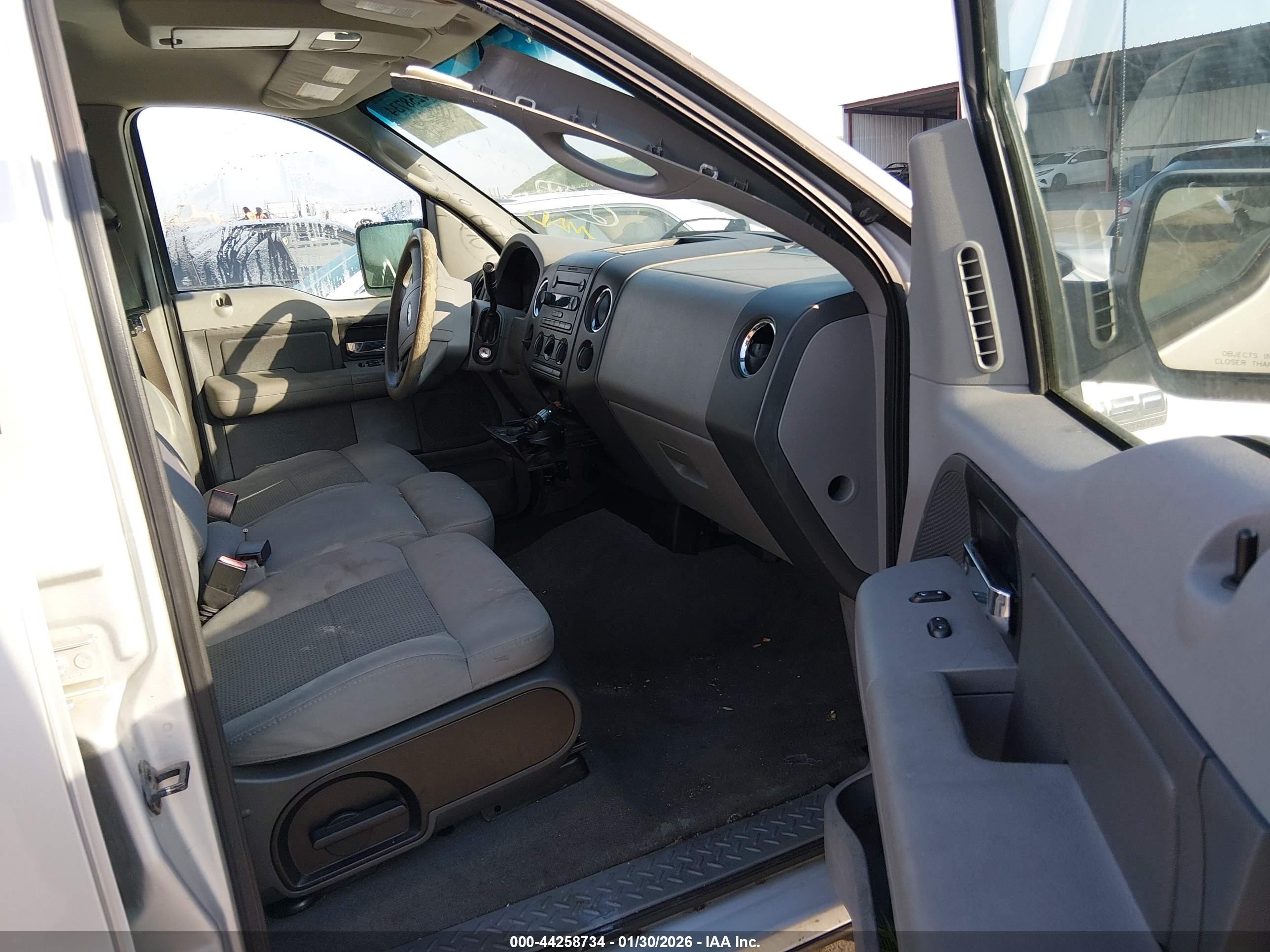 2007 Ford F-150 Lariat/xlt Silver vin: 1FTPW12587KC82074
