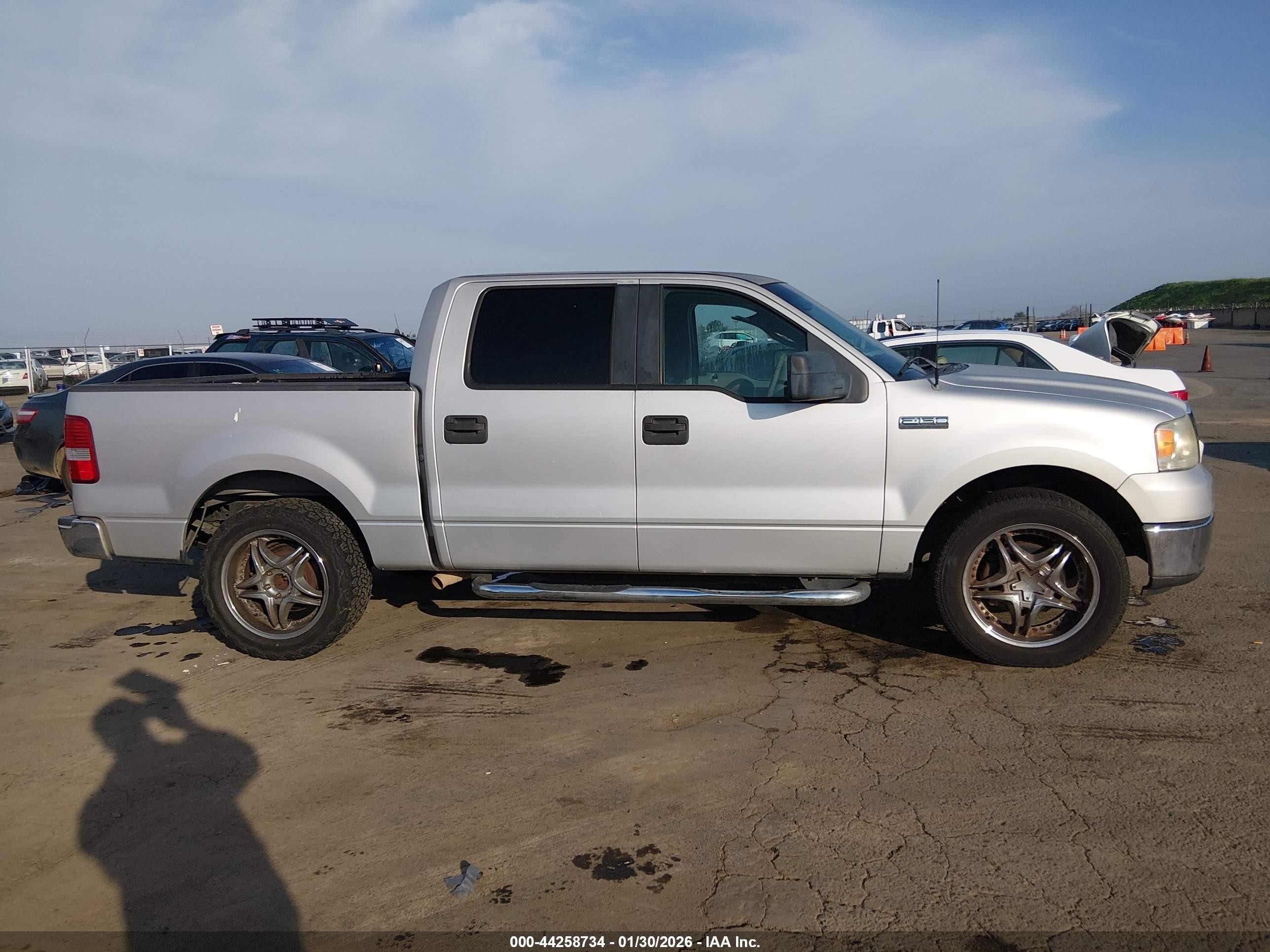 2007 Ford F-150 Lariat/xlt Silver vin: 1FTPW12587KC82074