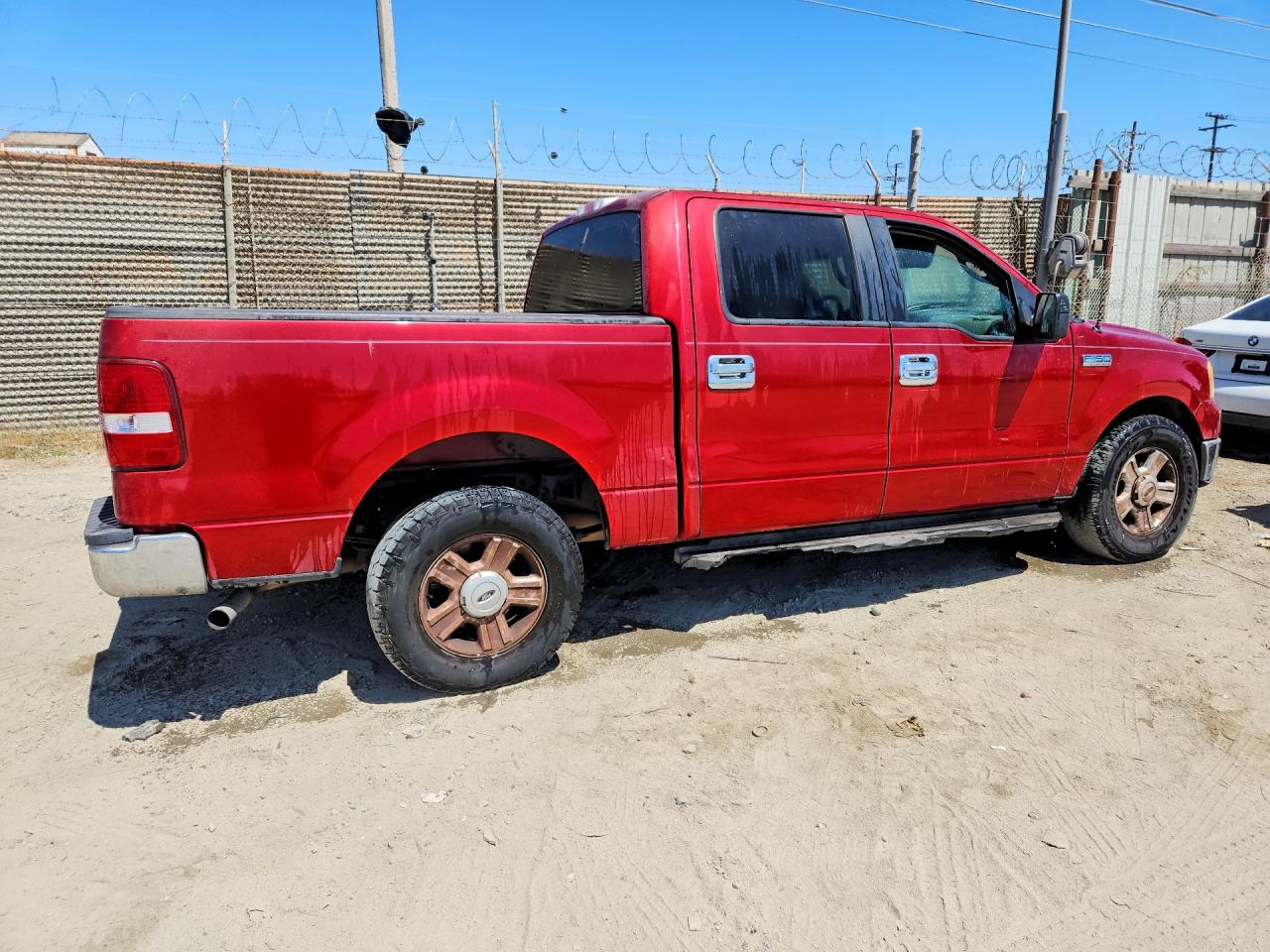 2008 Ford F150 Supercrew Red vin: 1FTPW12588FB16809
