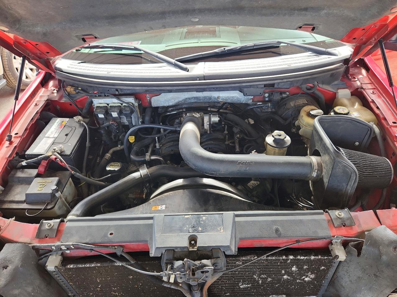 2008 Ford F150 Supercrew Red vin: 1FTPW12588KB88102