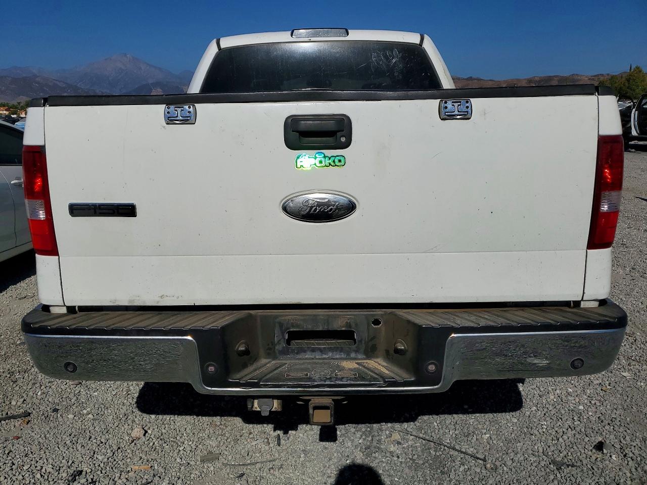 2005 Ford F150 Supercrew White vin: 1FTPW12595FA55319
