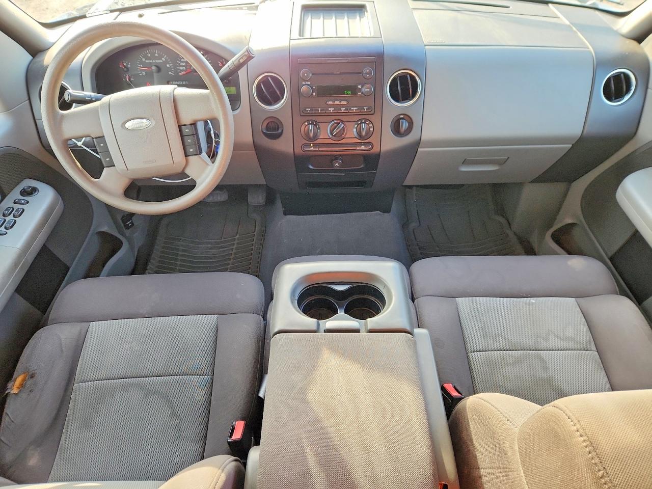 2005 Ford F150 Supercrew White vin: 1FTPW12595KE90168