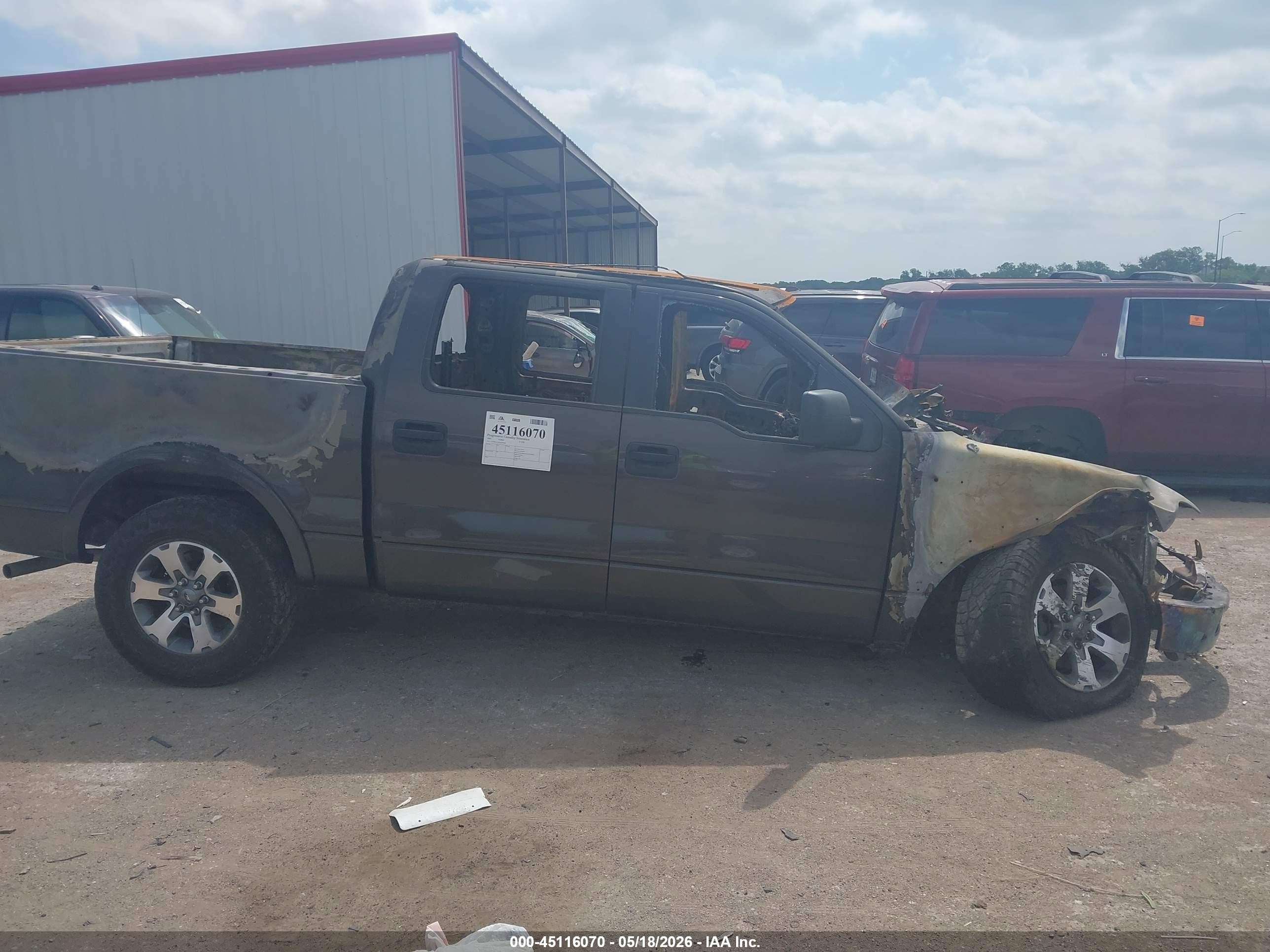 2005 Ford F-150 Lariat/xlt Brown vin: 1FTPW125X5FA67169