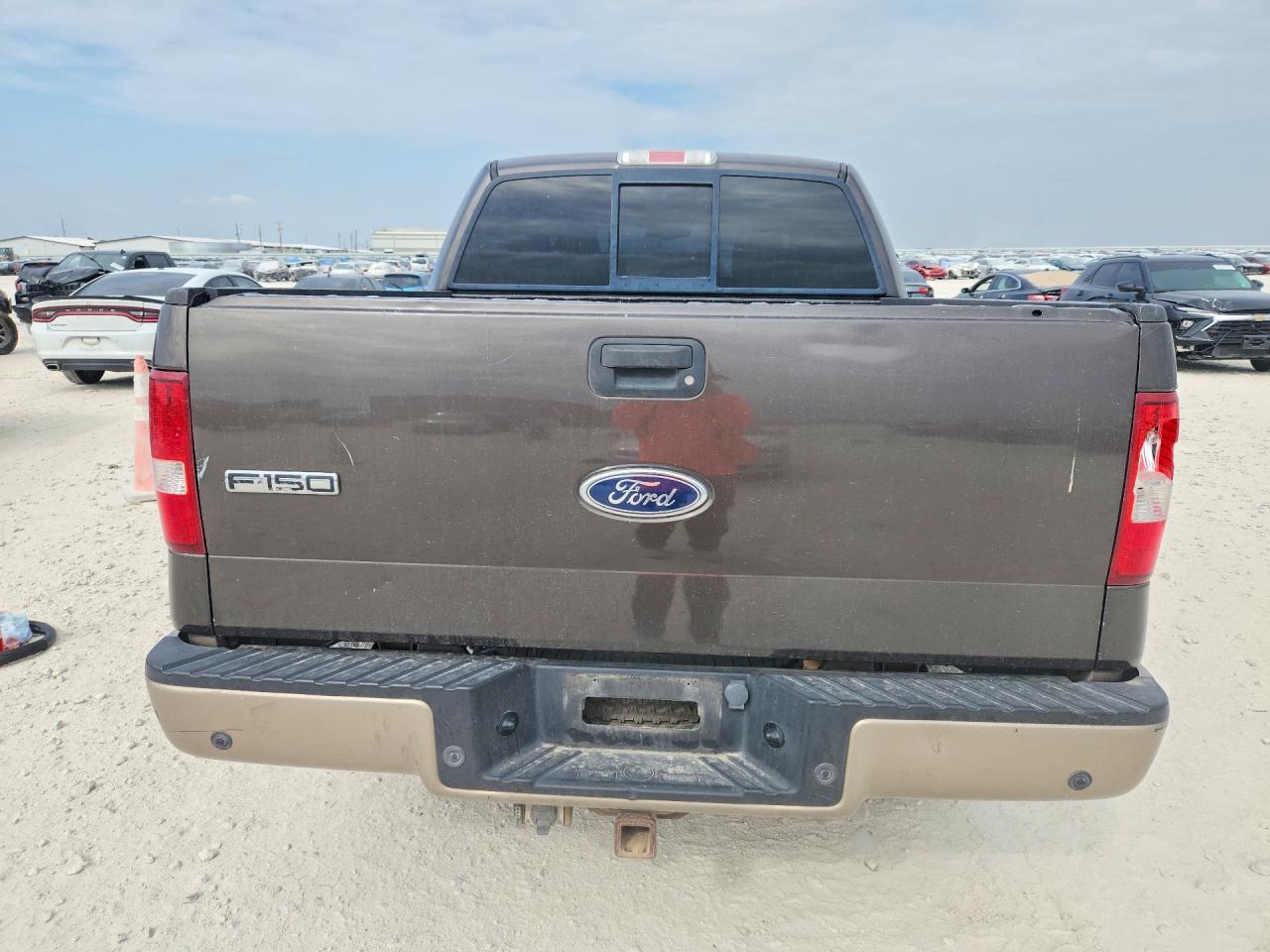 2005 Ford F150 Supercrew Gray vin: 1FTPW125X5KE28200
