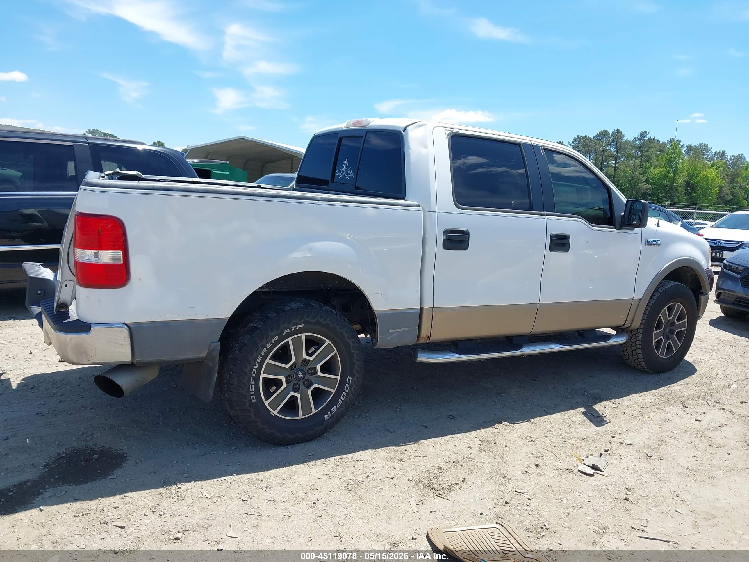 2006 Ford F-150 Lariat/xlt White vin: 1FTPW125X6FA64936