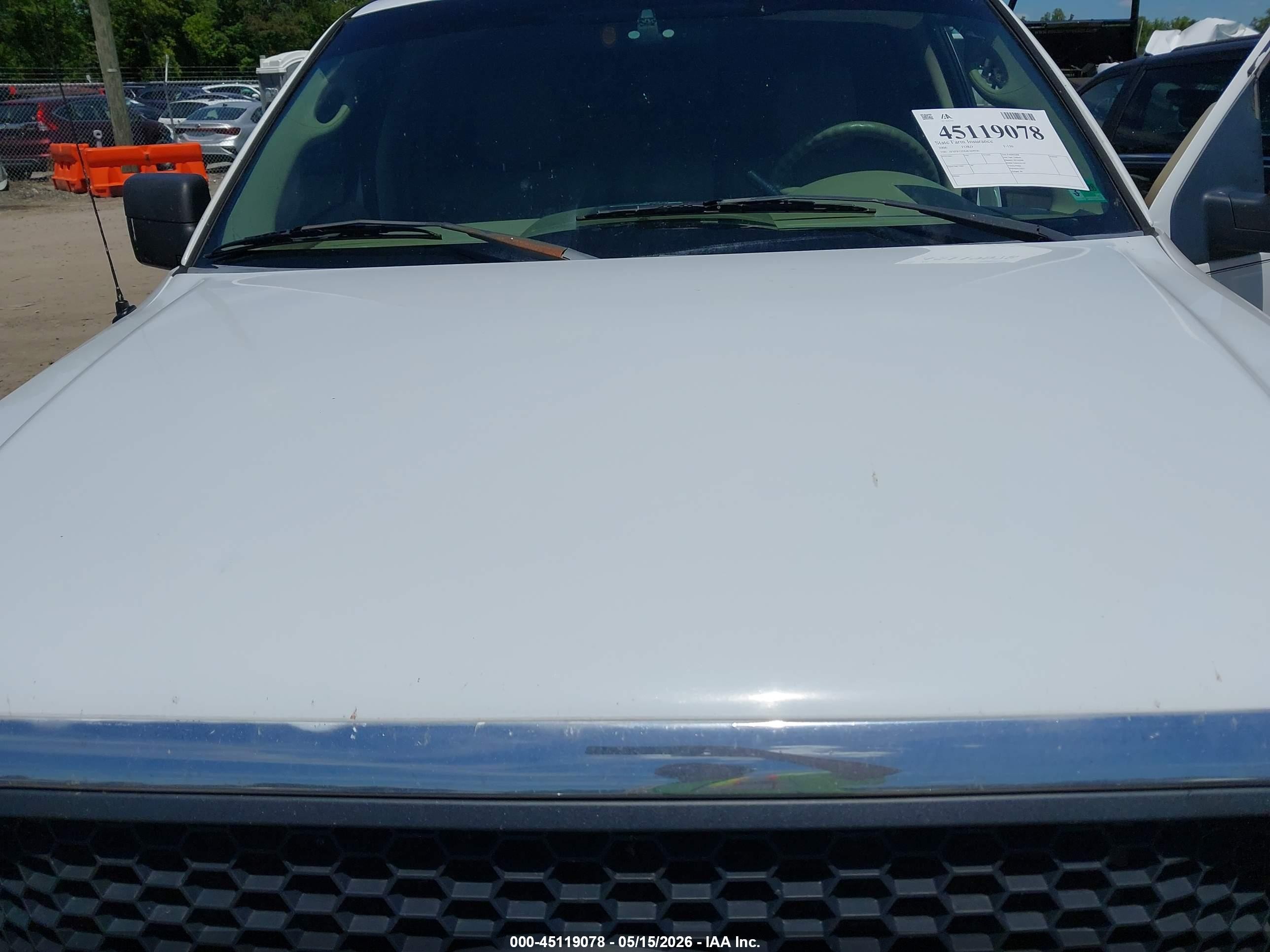 2006 Ford F-150 Lariat/xlt White vin: 1FTPW125X6FA64936