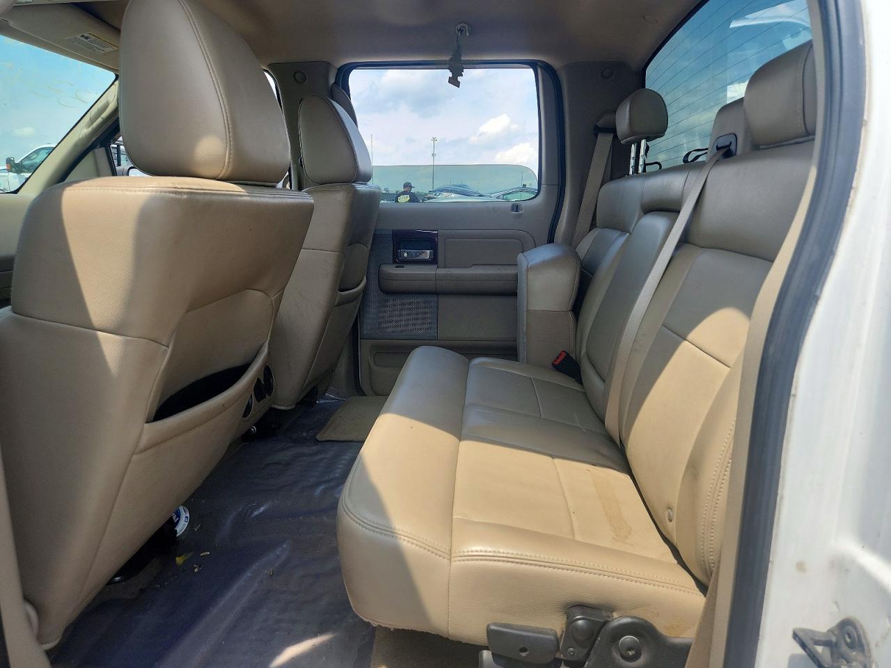 2006 Ford F150 Supercrew White vin: 1FTPW12V06FB73342