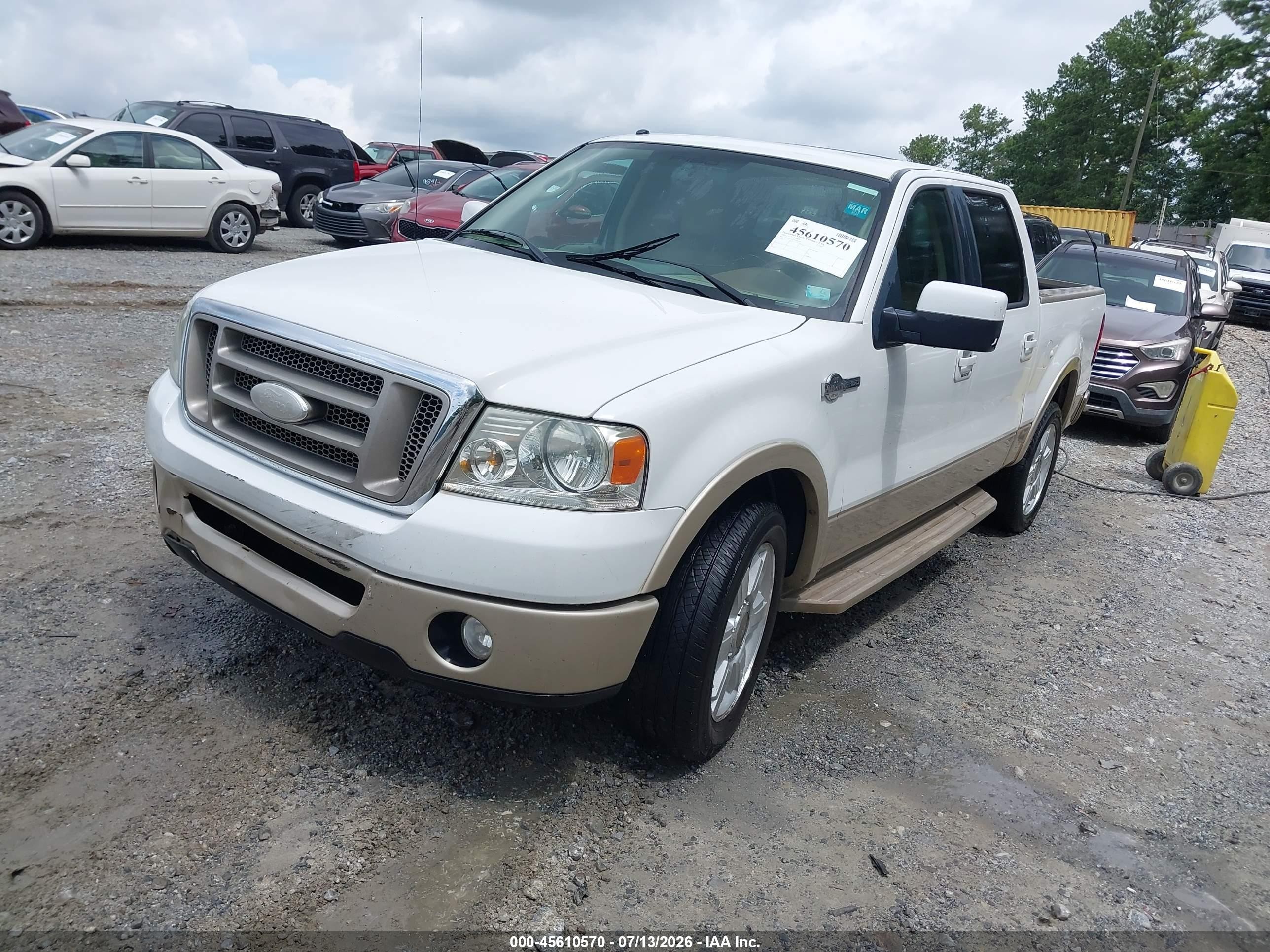 2007 Ford F-150 Lariat/xlt White vin: 1FTPW12V07KD56166