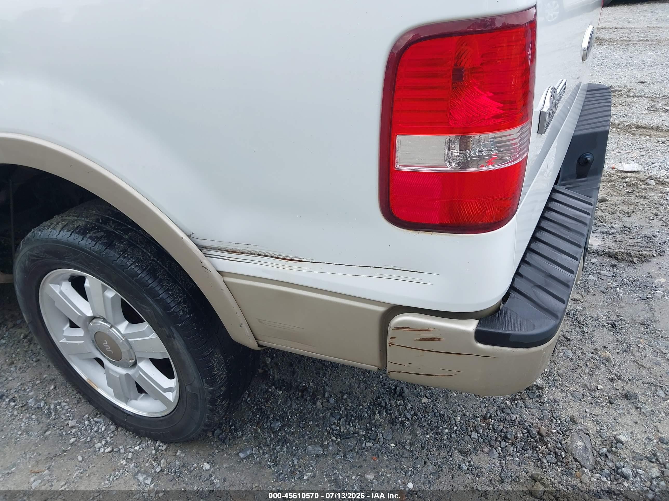 2007 Ford F-150 Lariat/xlt White vin: 1FTPW12V07KD56166