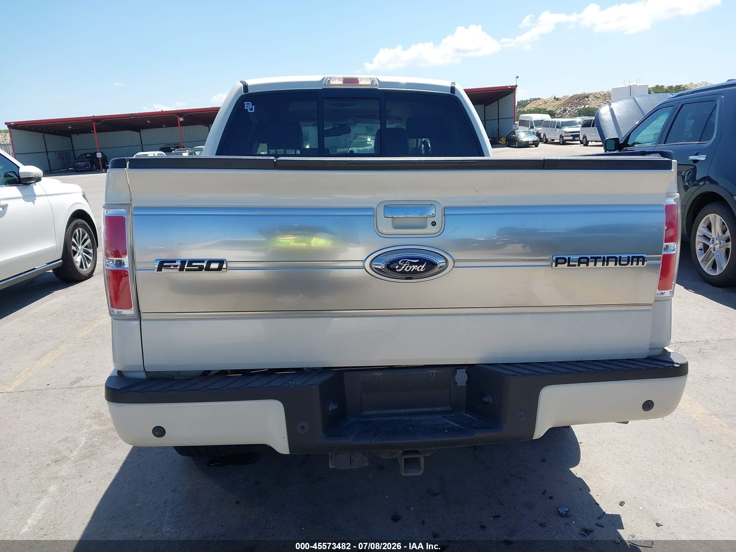 2009 Ford F-150 King Ranch/lariat/platinum/xl/xlt White vin: 1FTPW12V09FA61306