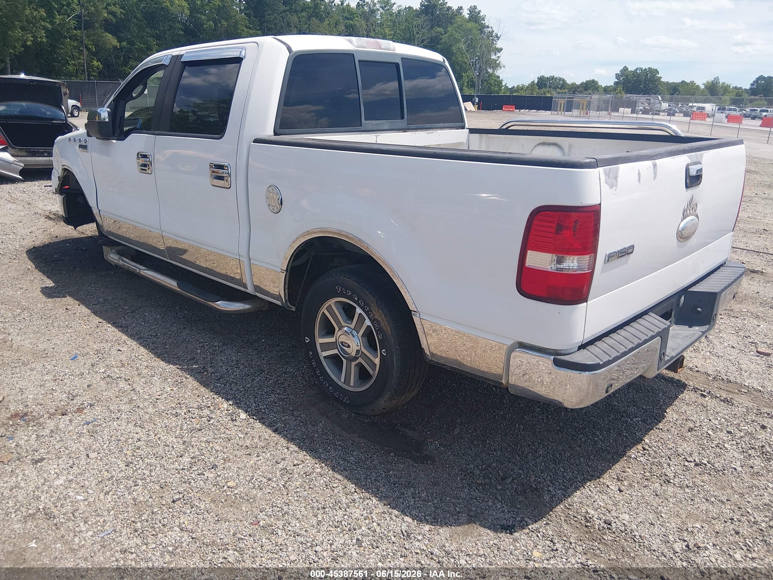 2006 Ford F-150 Lariat/xlt White vin: 1FTPW12V16KC55717