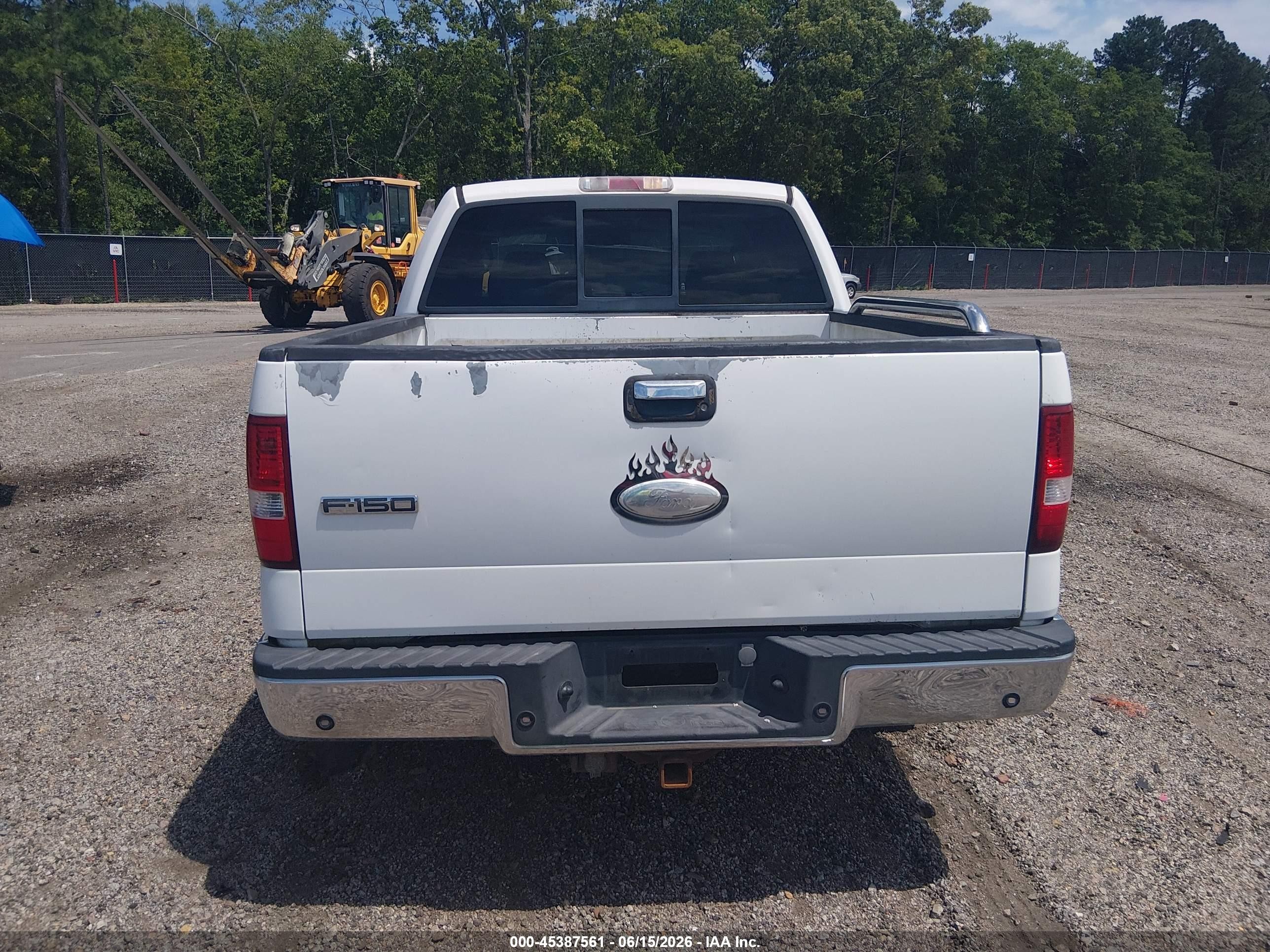 2006 Ford F-150 Lariat/xlt White vin: 1FTPW12V16KC55717