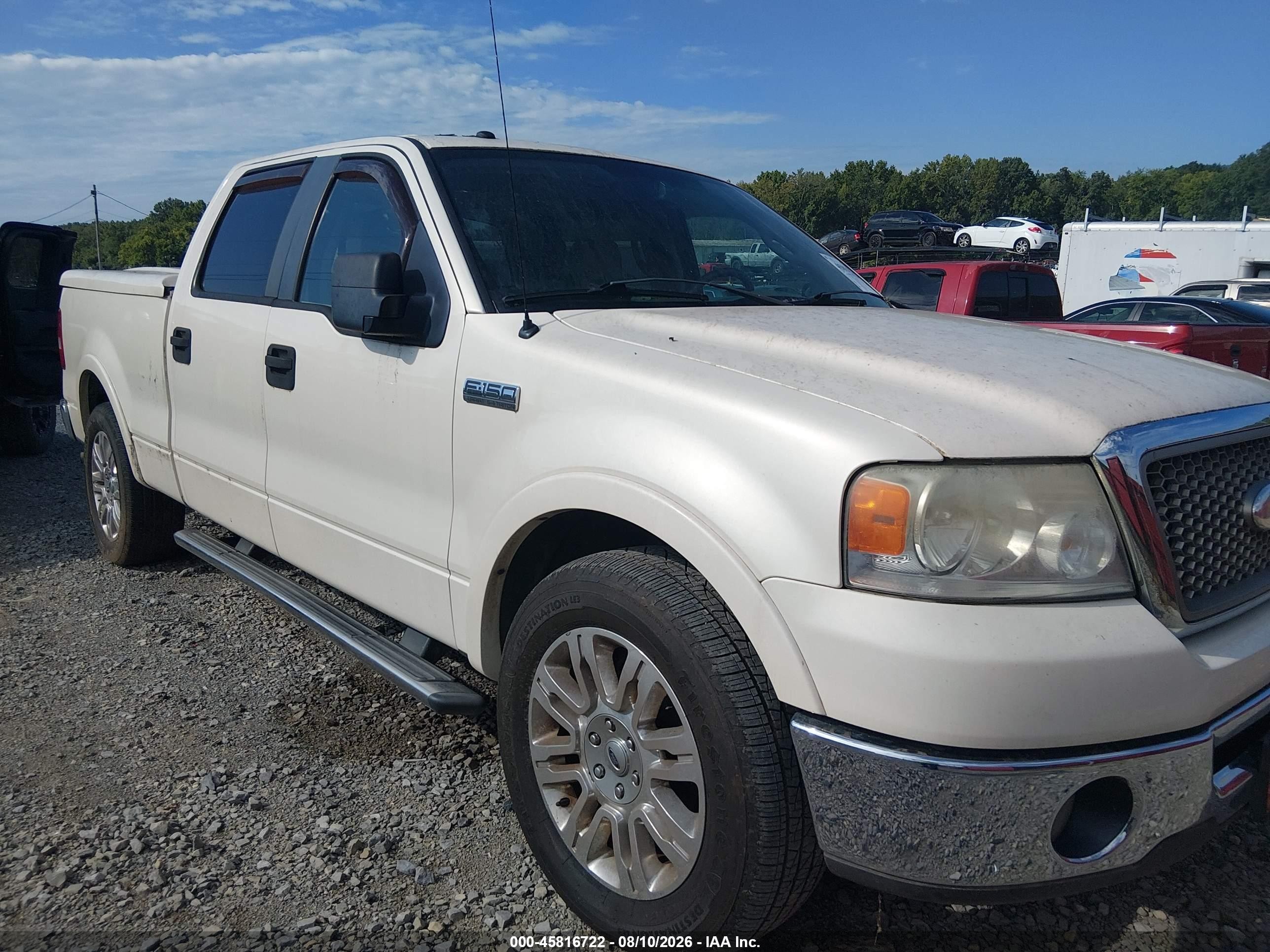 2007 Ford F-150 Lariat/xlt White vin: 1FTPW12V17FA52627