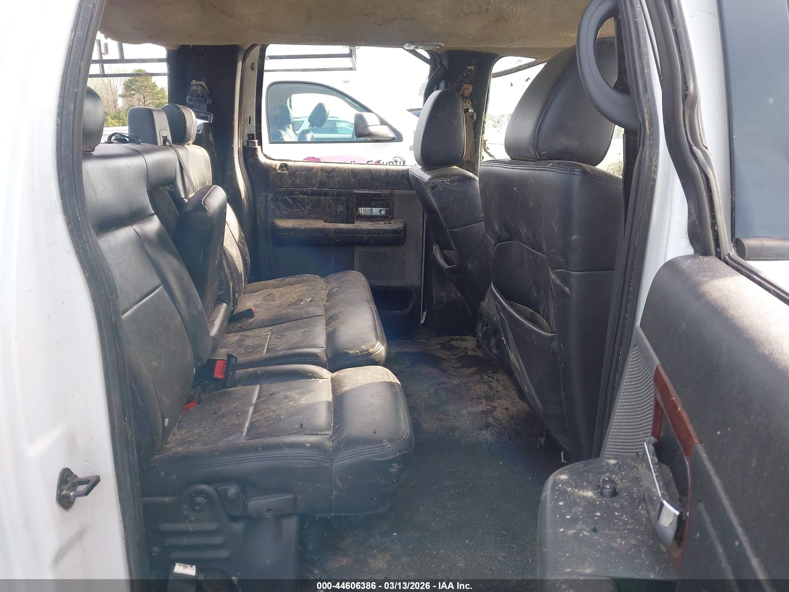 2008 Ford F-150 Lariat White vin: 1FTPW12V38FB28611
