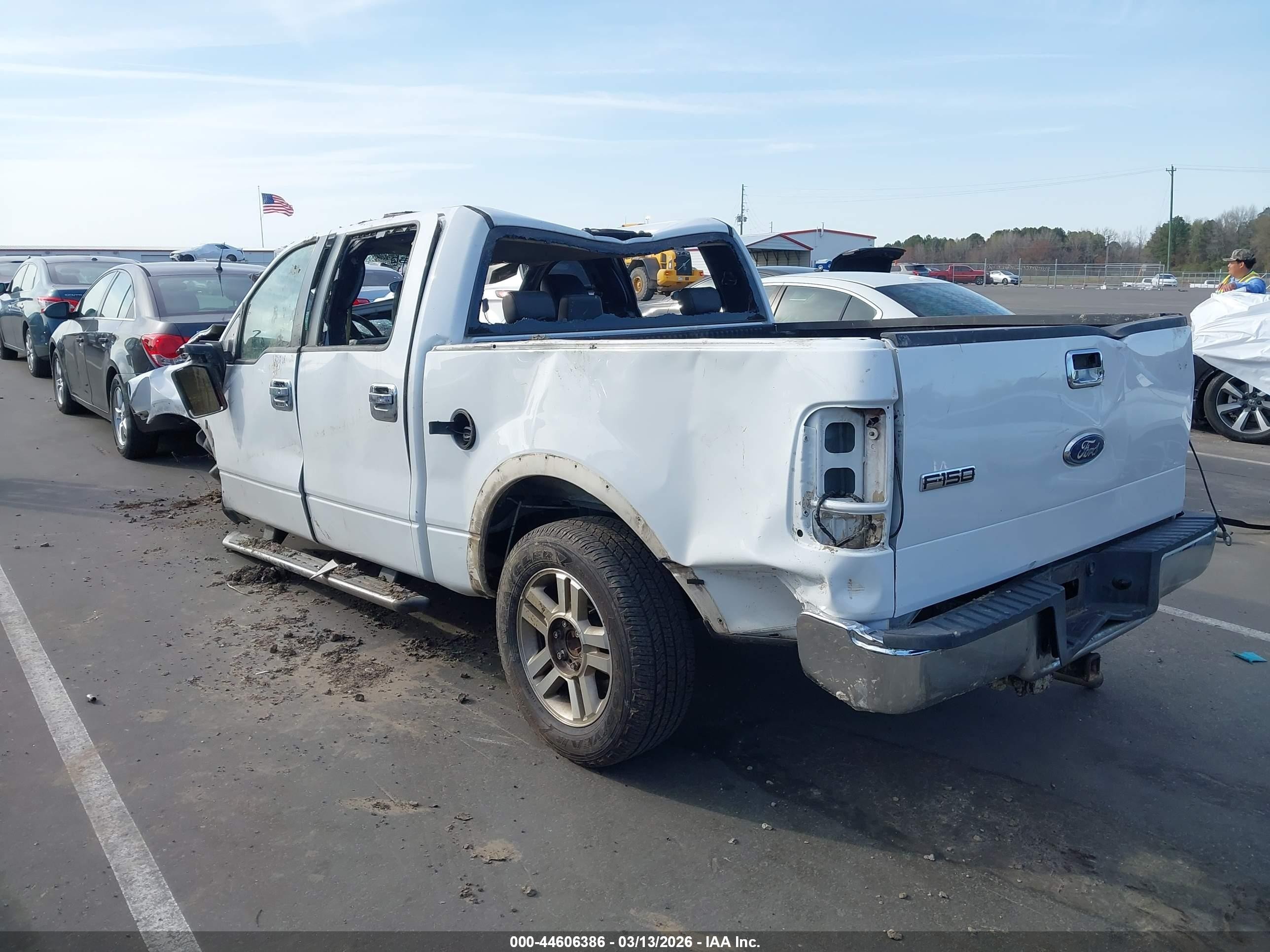 2008 Ford F-150 Lariat White vin: 1FTPW12V38FB28611