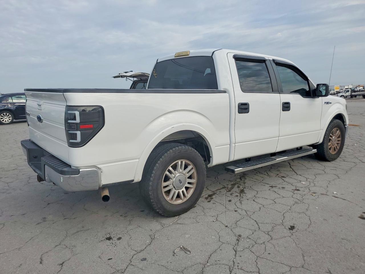 2009 Ford F150 Supercrew Белый vin: 1FTPW12V49FA98441